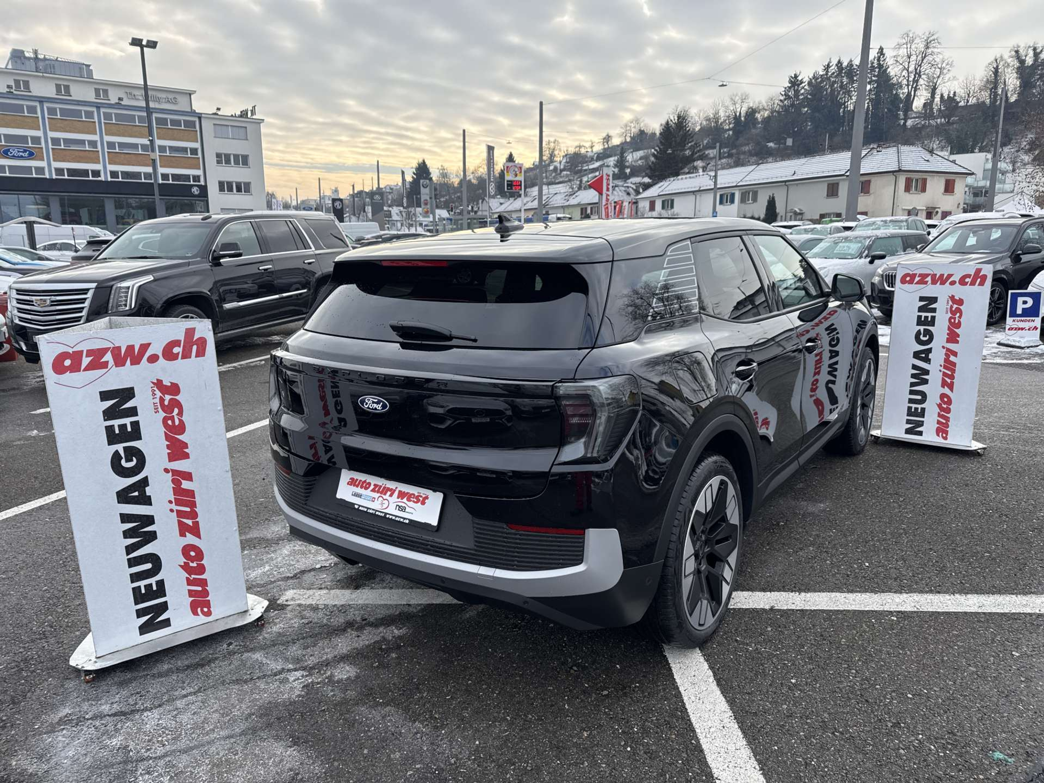 listing desktop thumbnail image 2