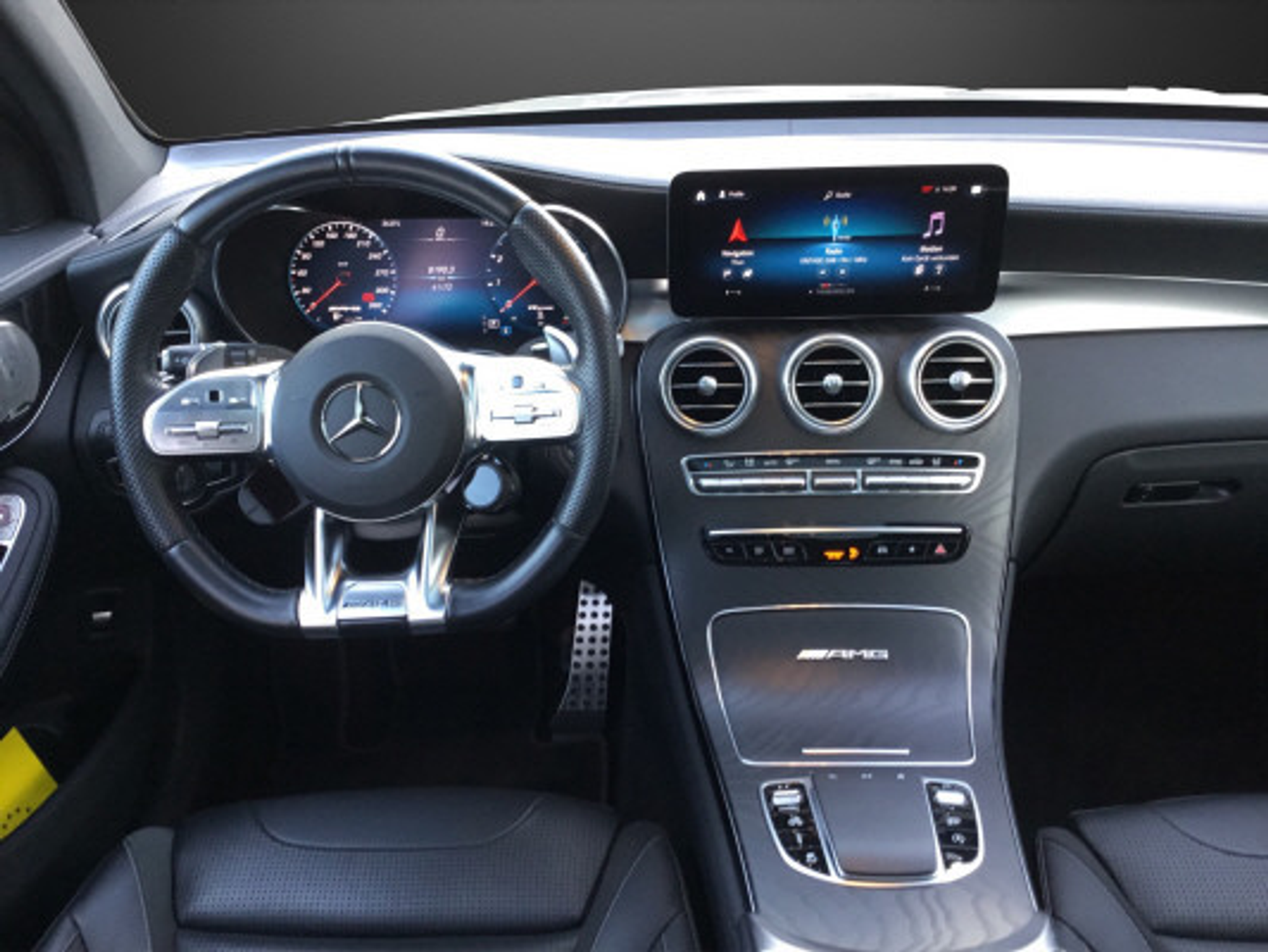 listing desktop thumbnail image 7