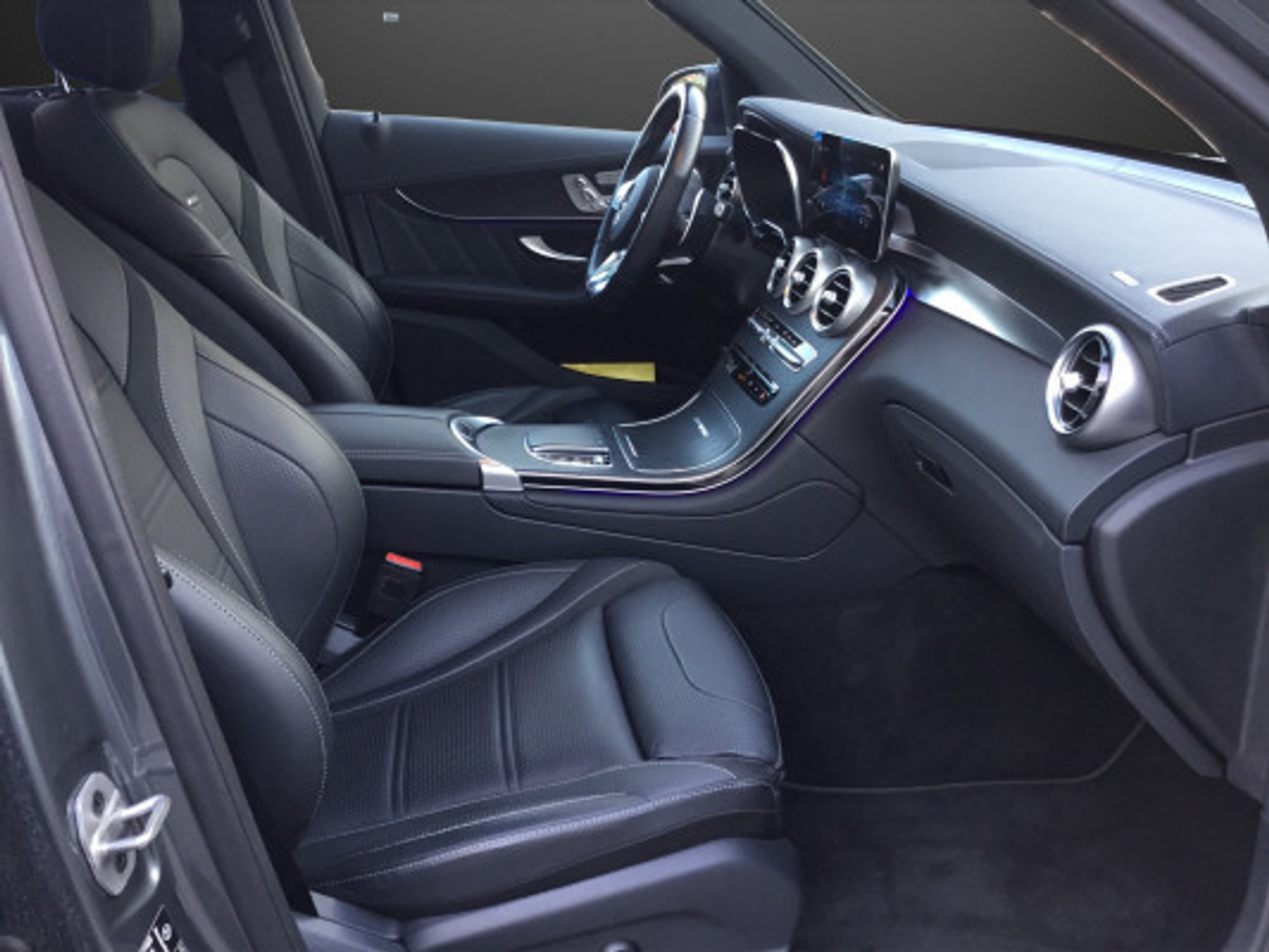 listing desktop thumbnail image 8