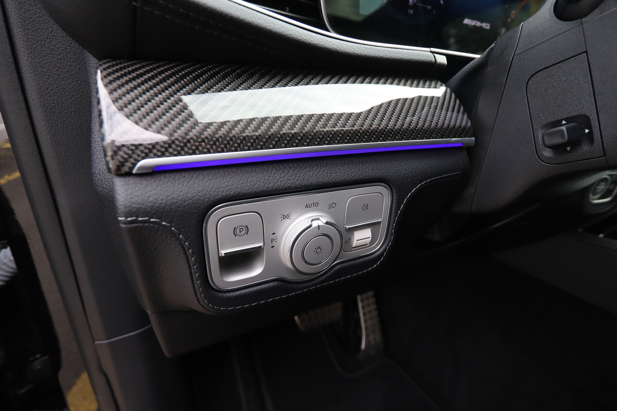 listing desktop thumbnail image 21