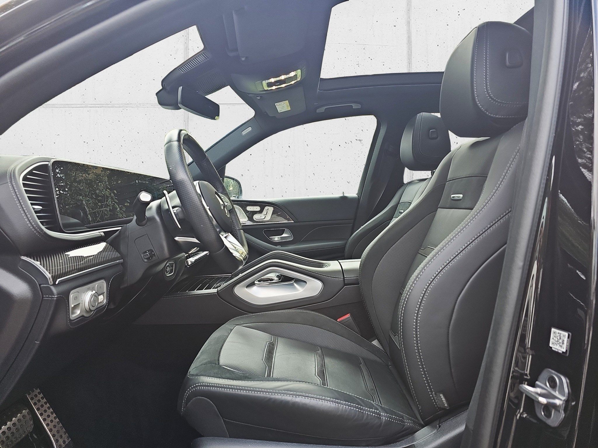 listing desktop thumbnail image 10