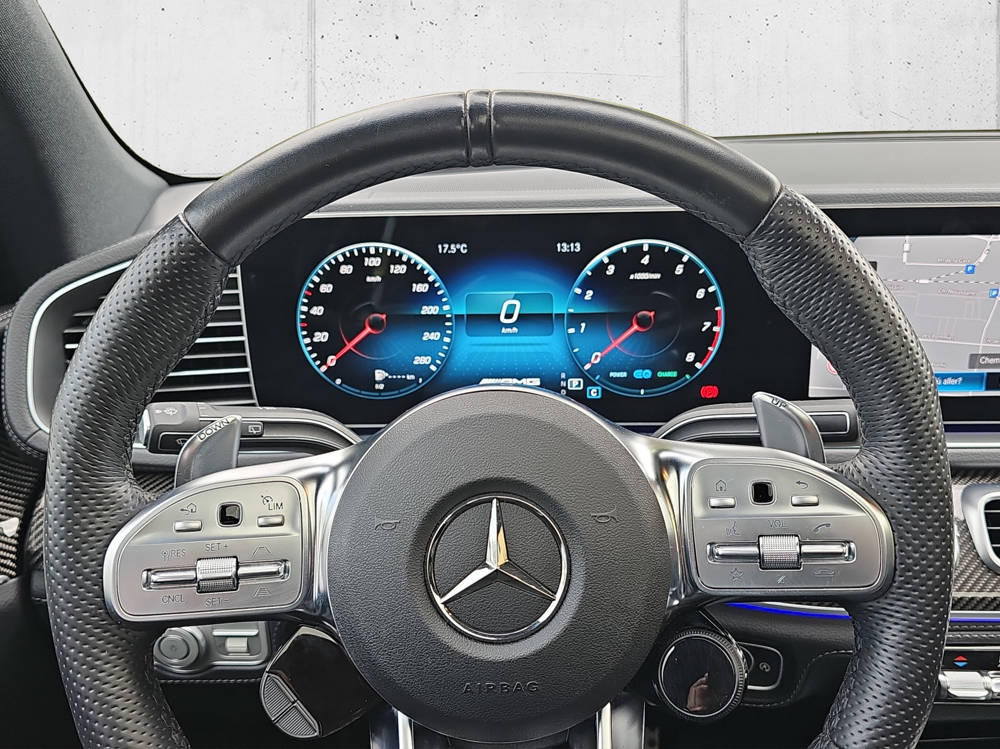 listing desktop thumbnail image 15