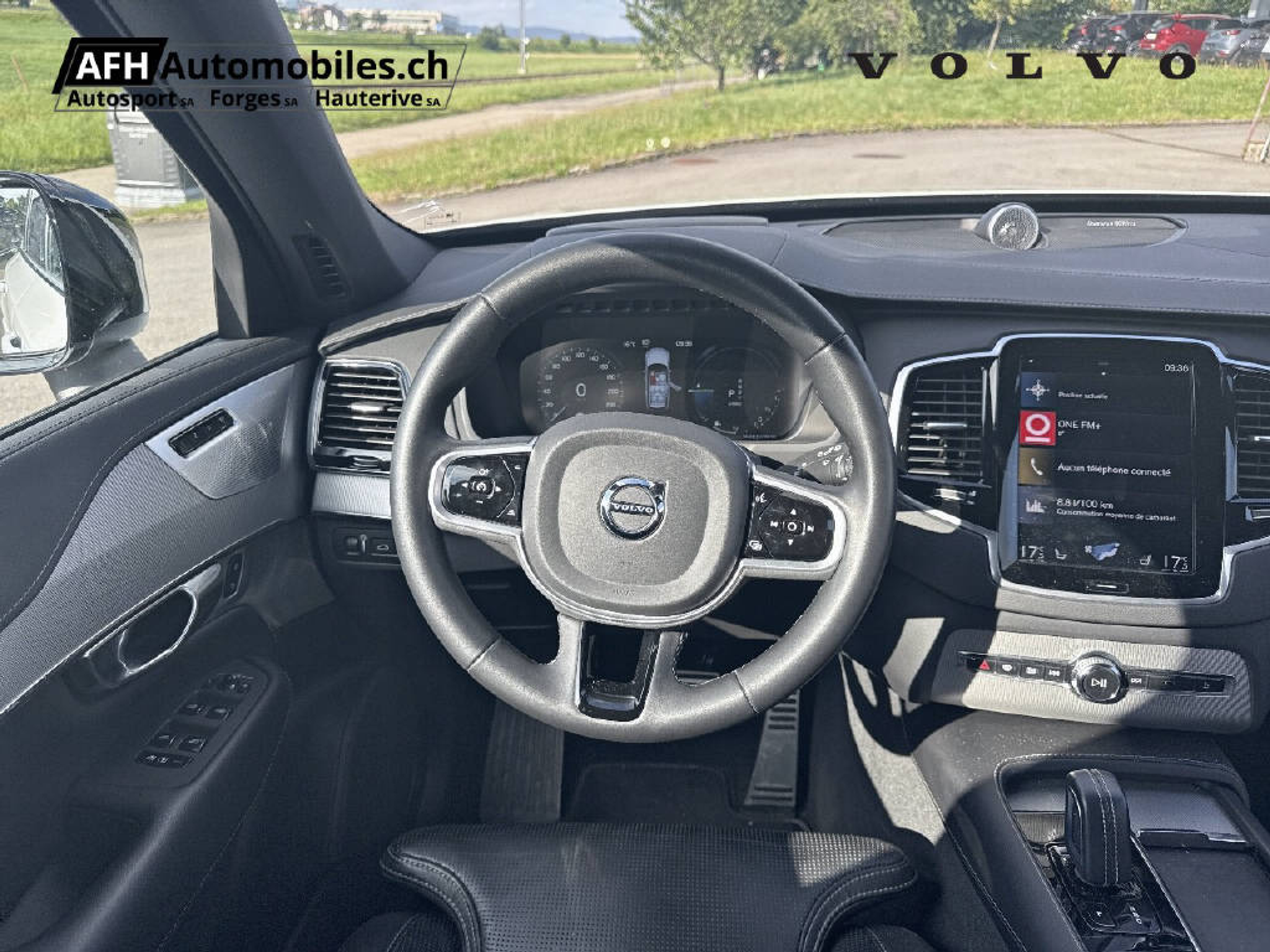 listing desktop thumbnail image 10