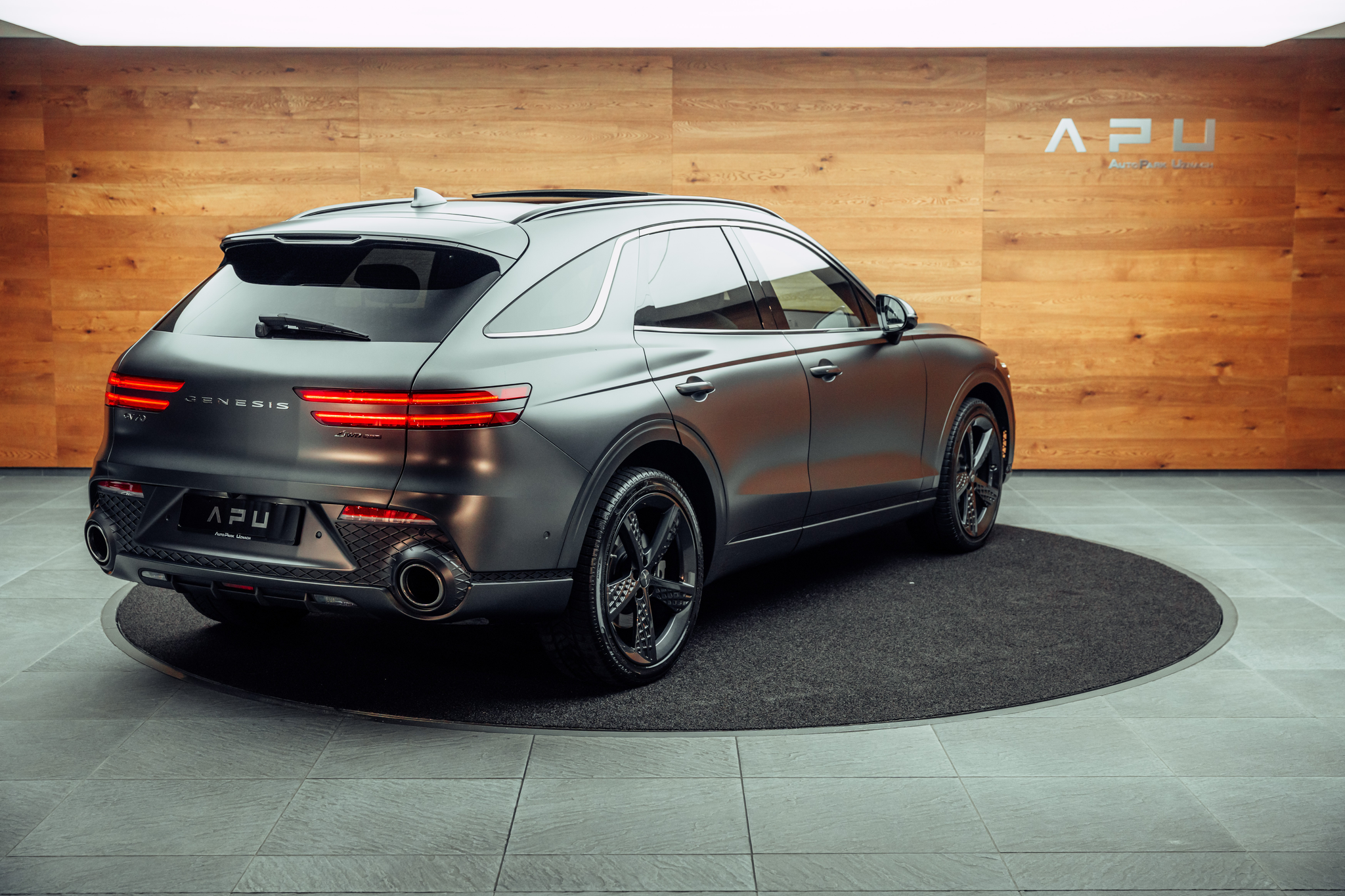 listing desktop thumbnail image 1