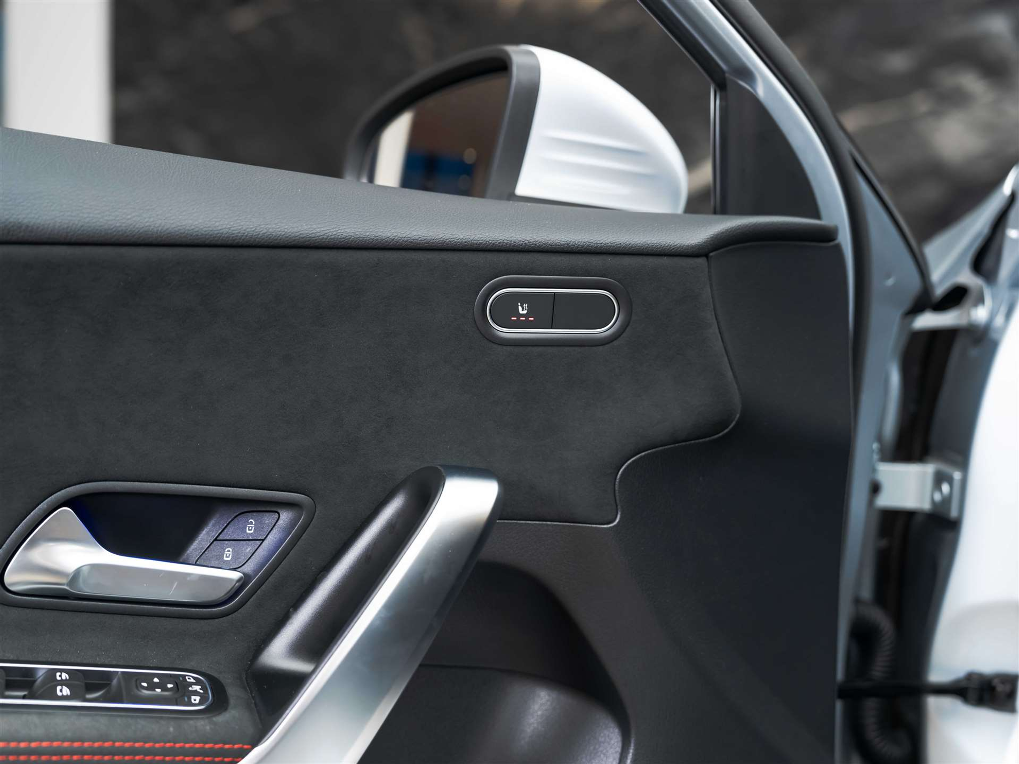 listing desktop thumbnail image 20