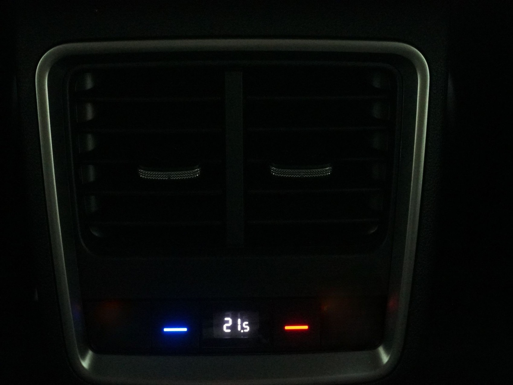 listing desktop thumbnail image 29