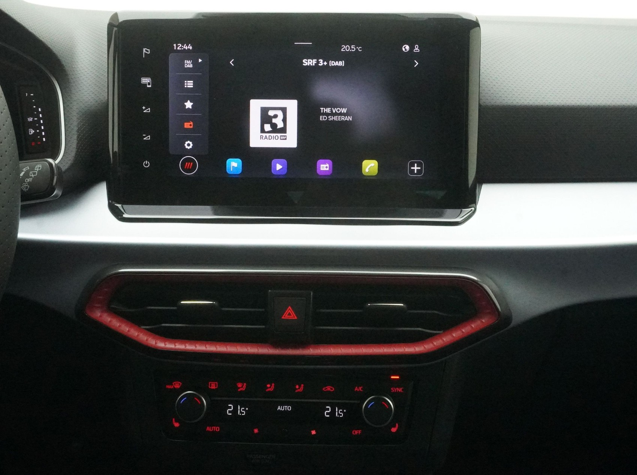 listing desktop thumbnail image 16