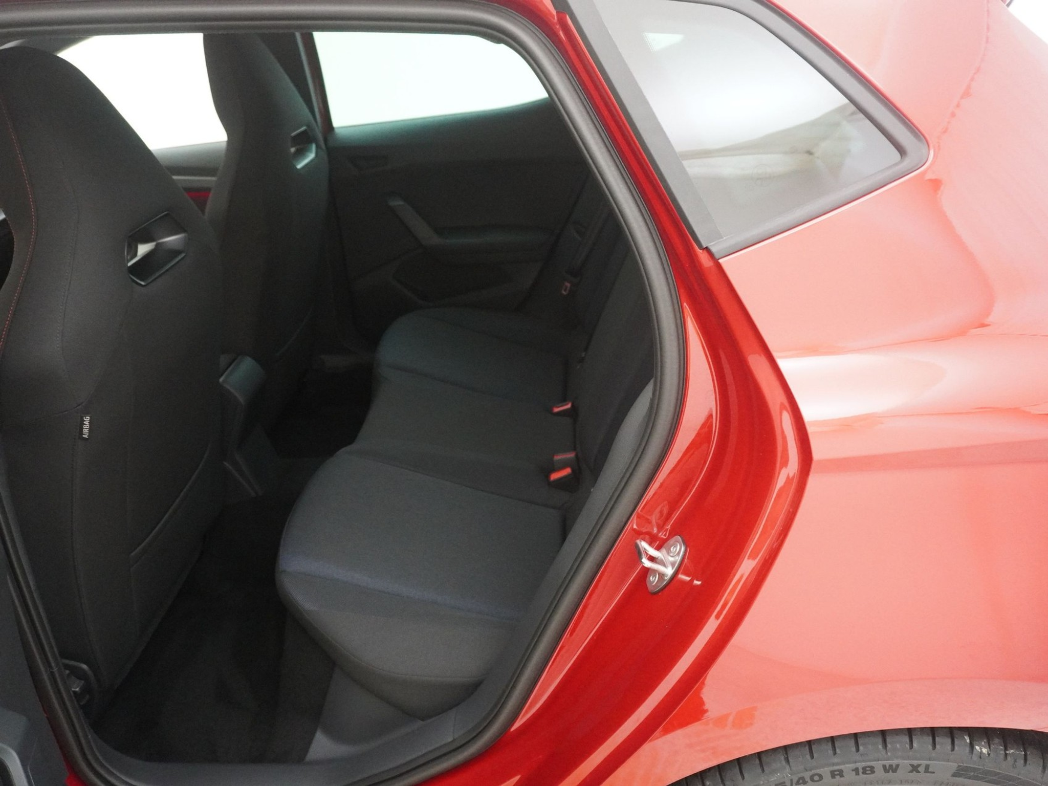 listing desktop thumbnail image 13