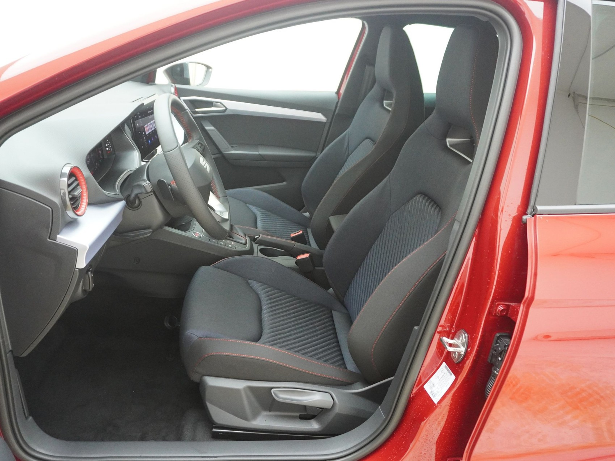 listing desktop thumbnail image 11