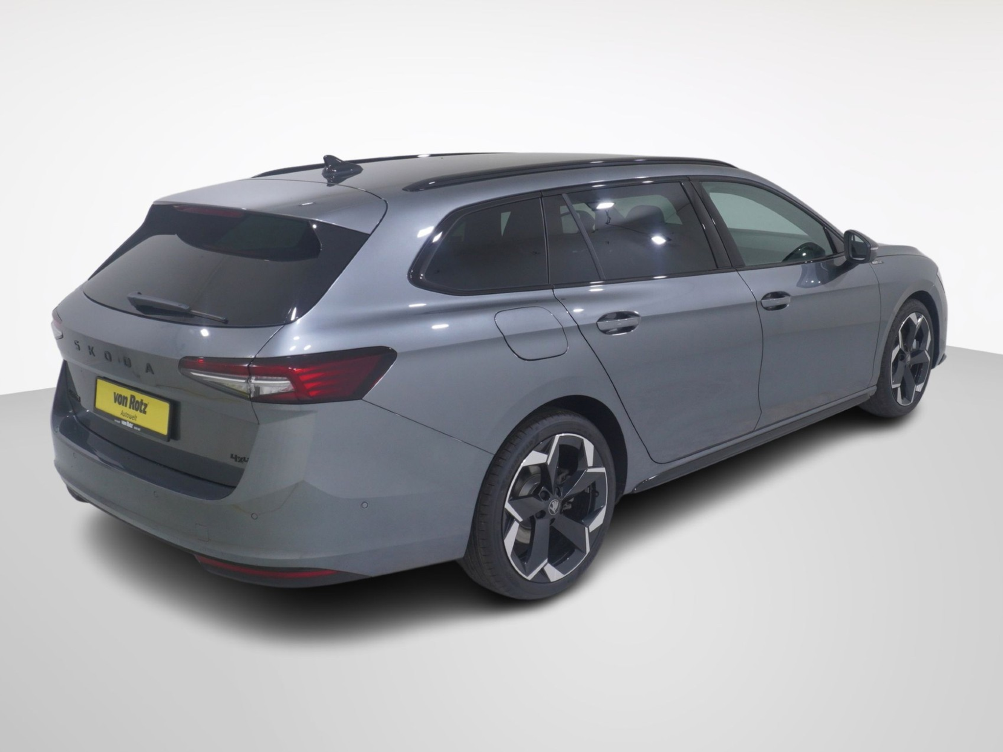 listing desktop thumbnail image 5