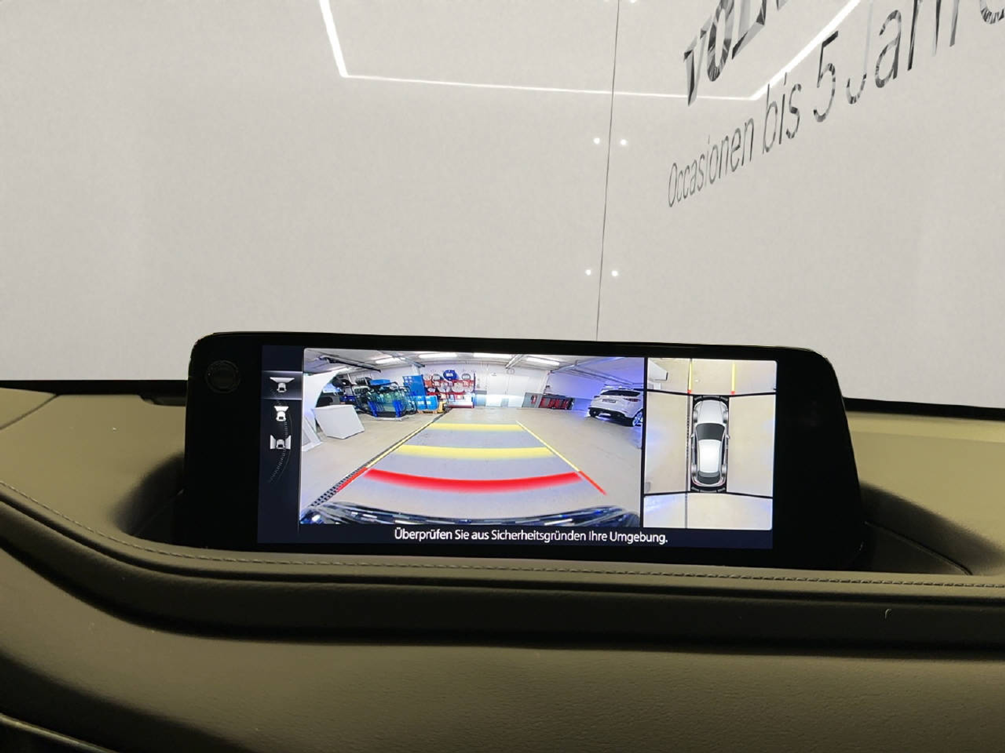 listing desktop thumbnail image 13