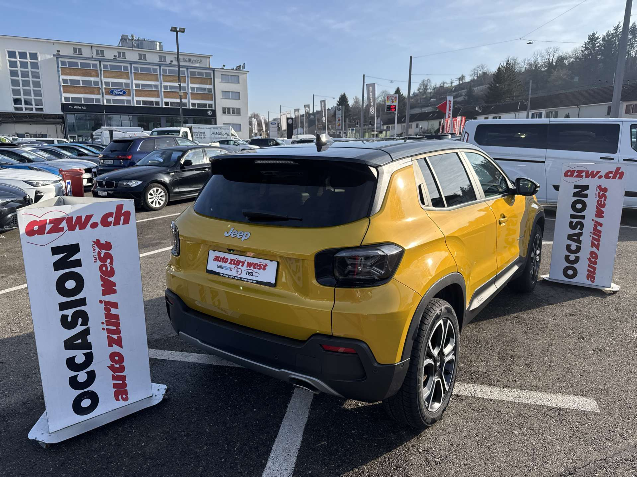 listing desktop thumbnail image 2