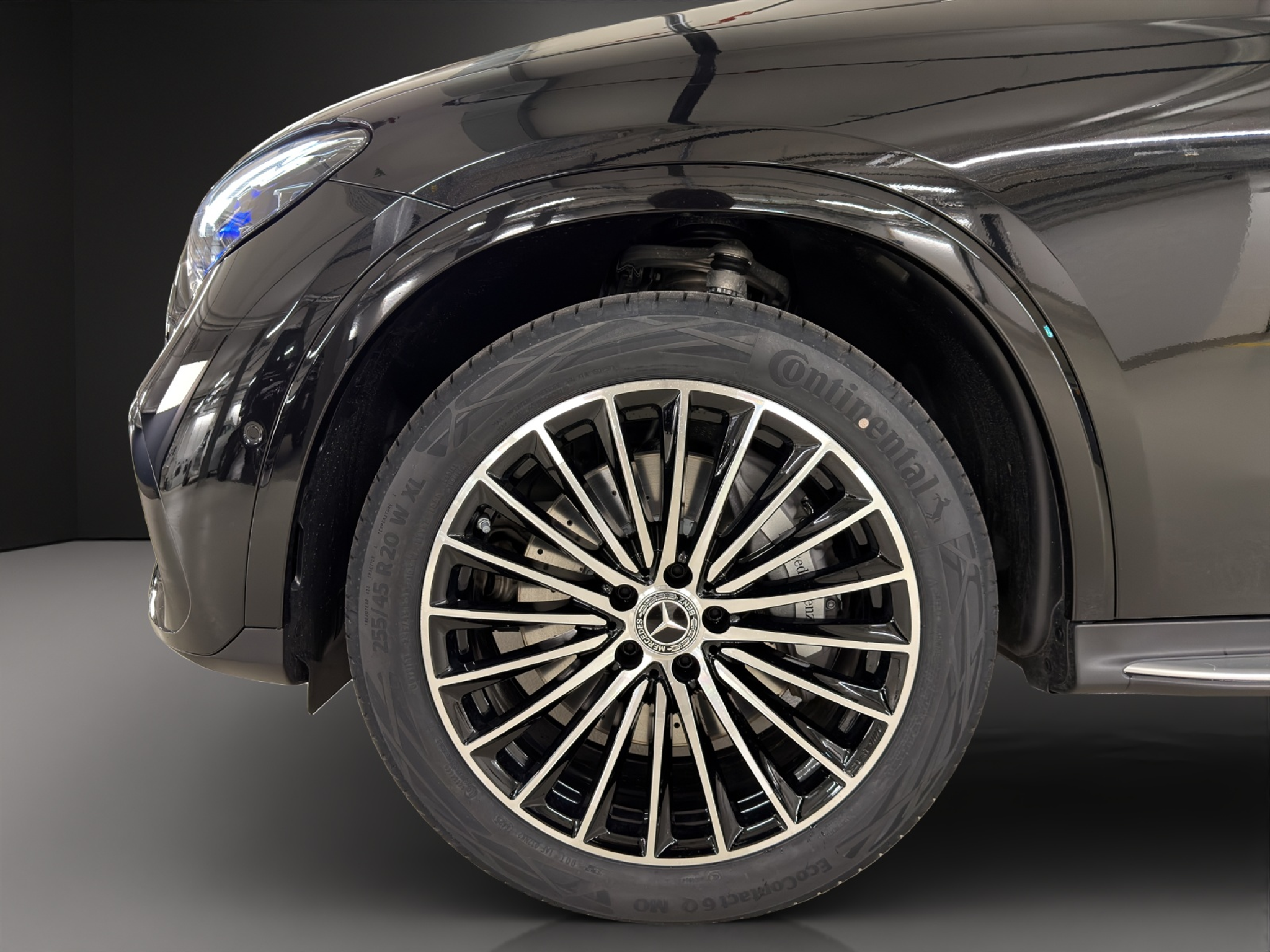 listing desktop thumbnail image 16