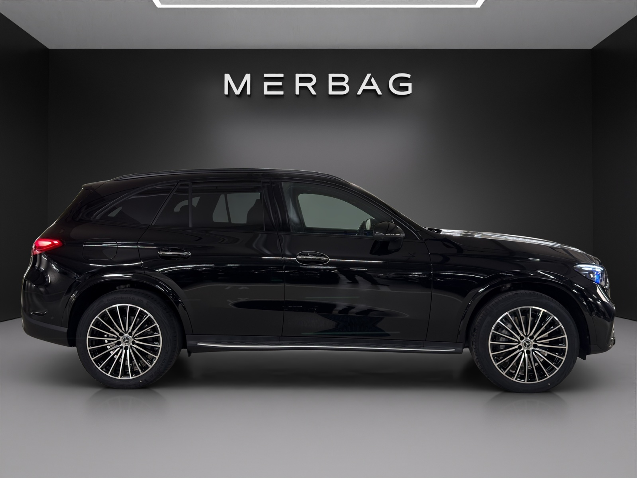 listing desktop thumbnail image 7