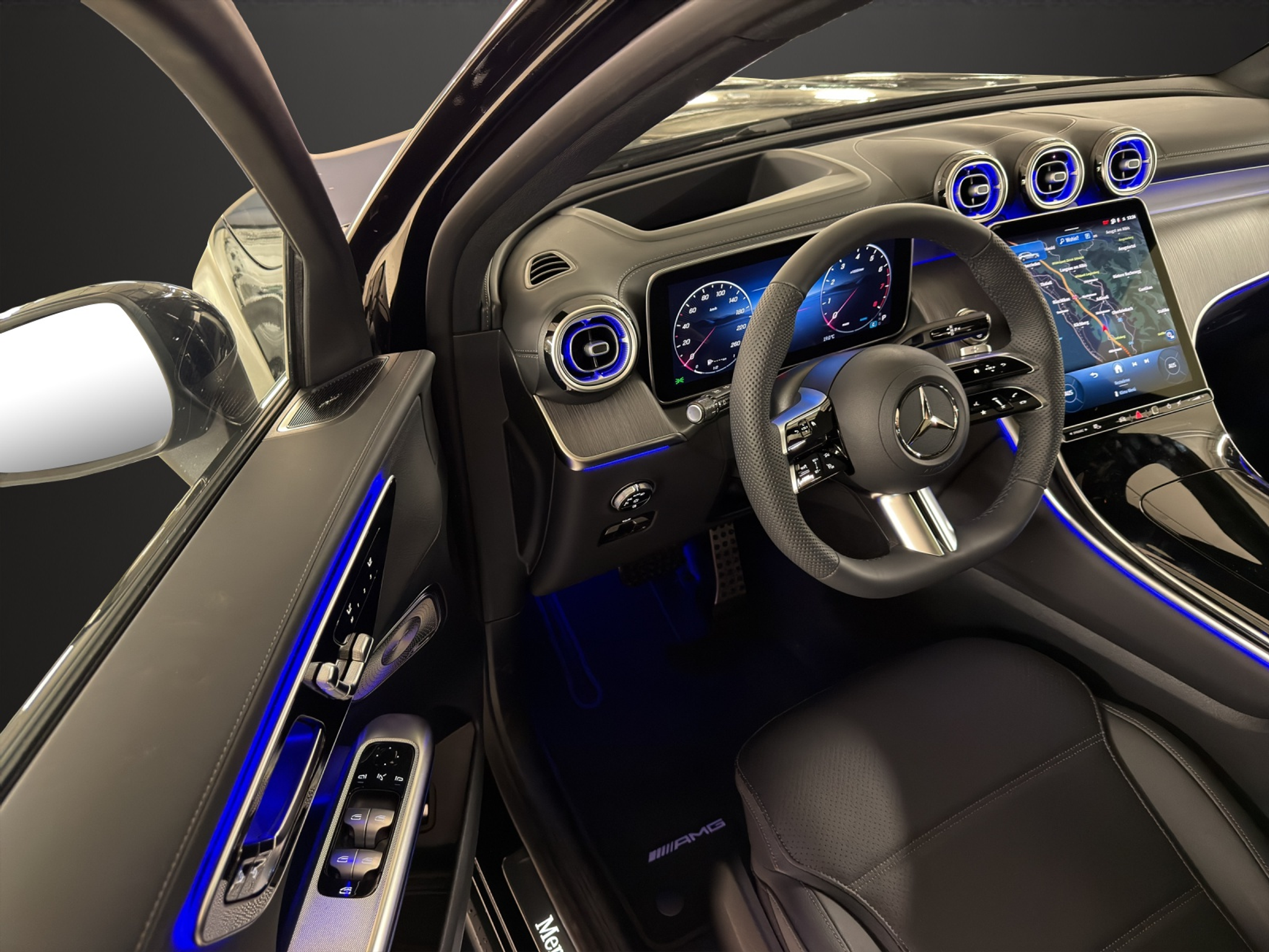 listing desktop thumbnail image 11