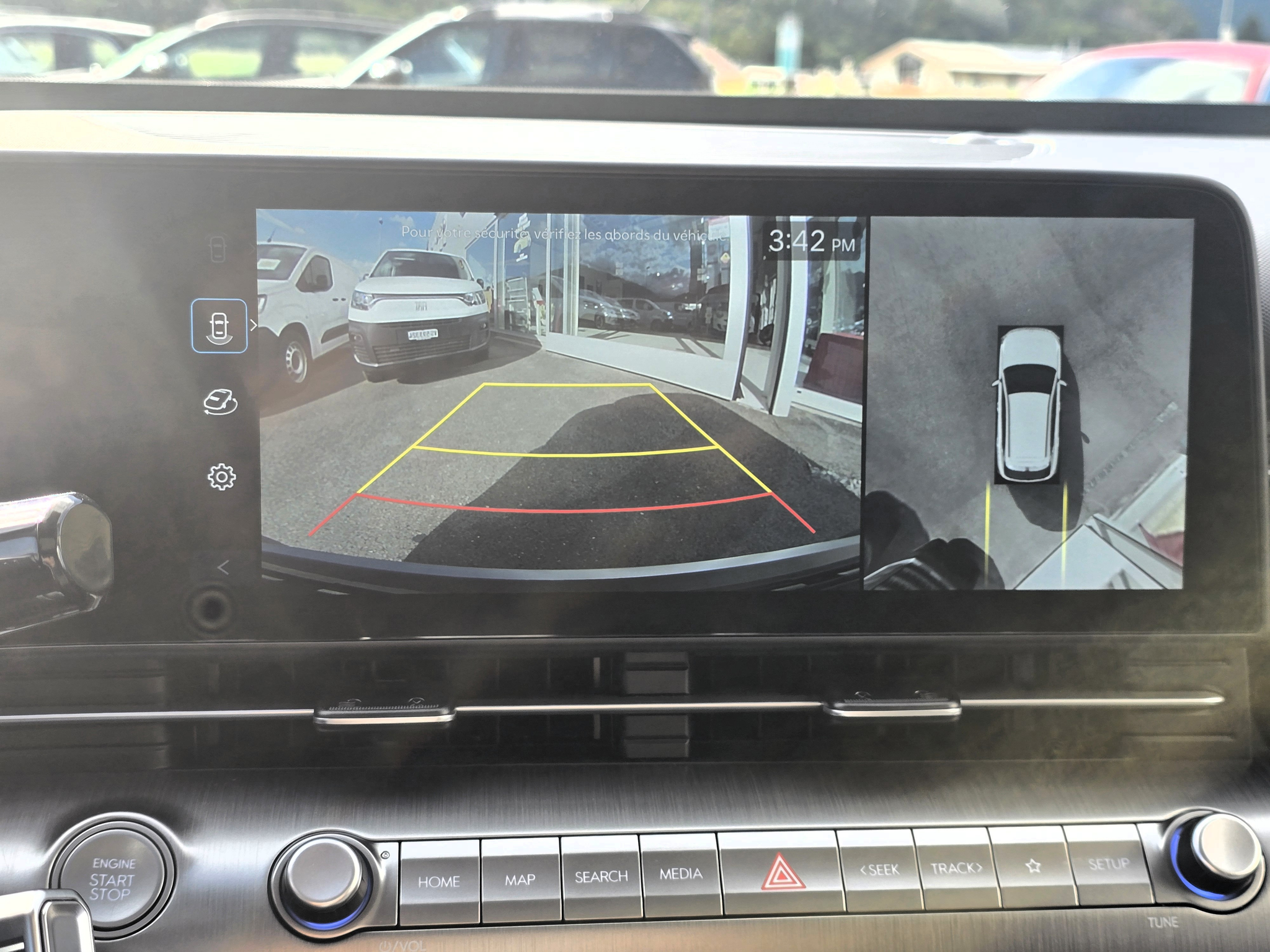 listing desktop thumbnail image 13