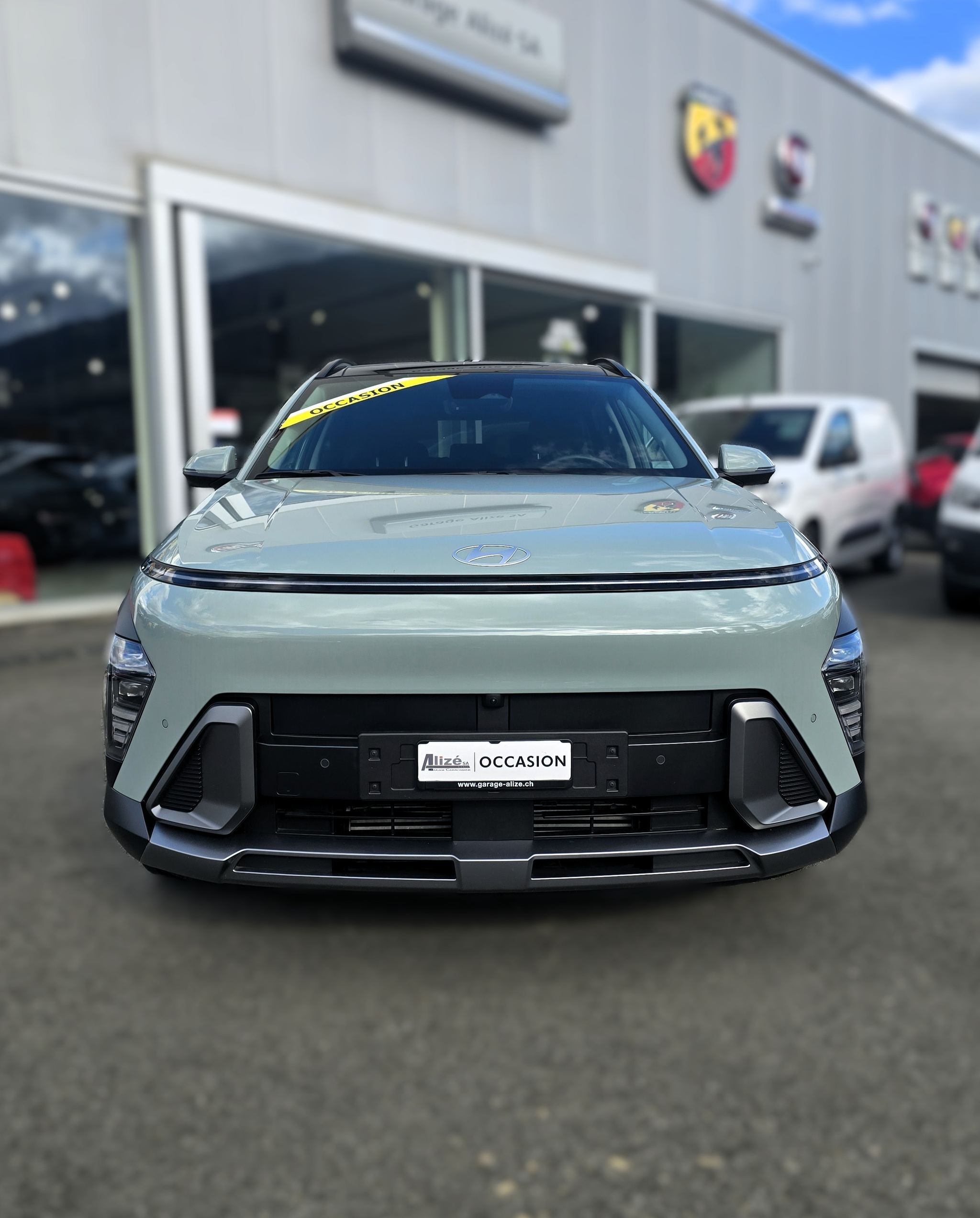 listing desktop thumbnail image 7