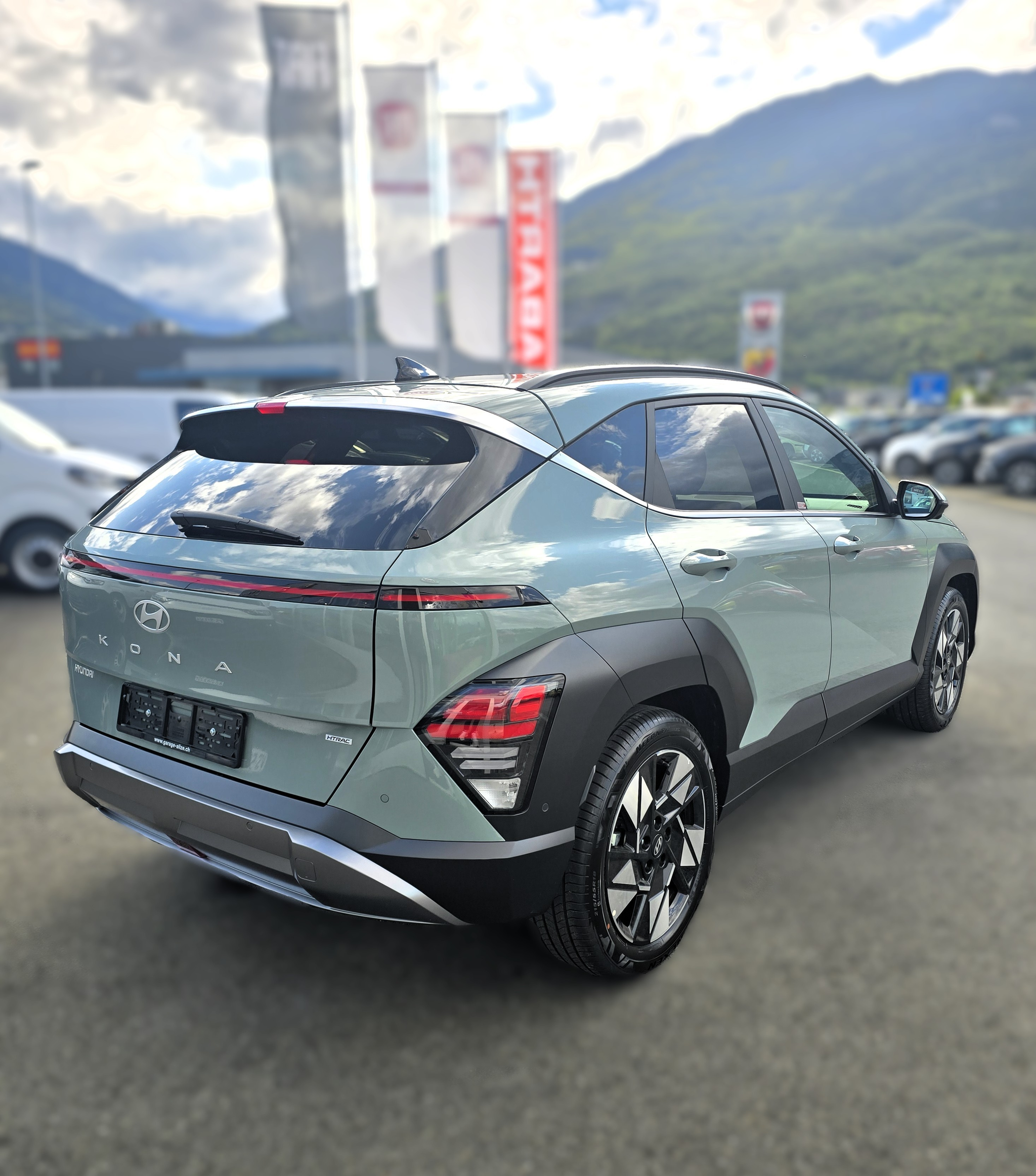 listing desktop thumbnail image 5