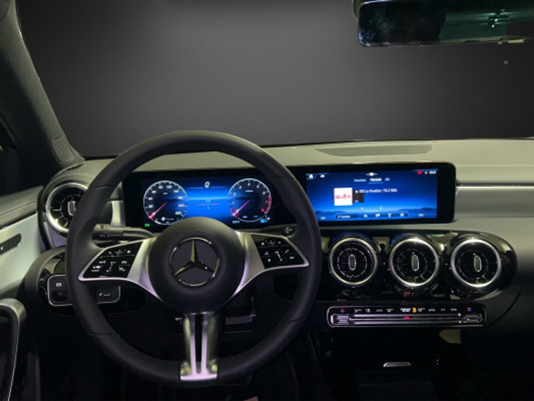 listing desktop thumbnail image 8