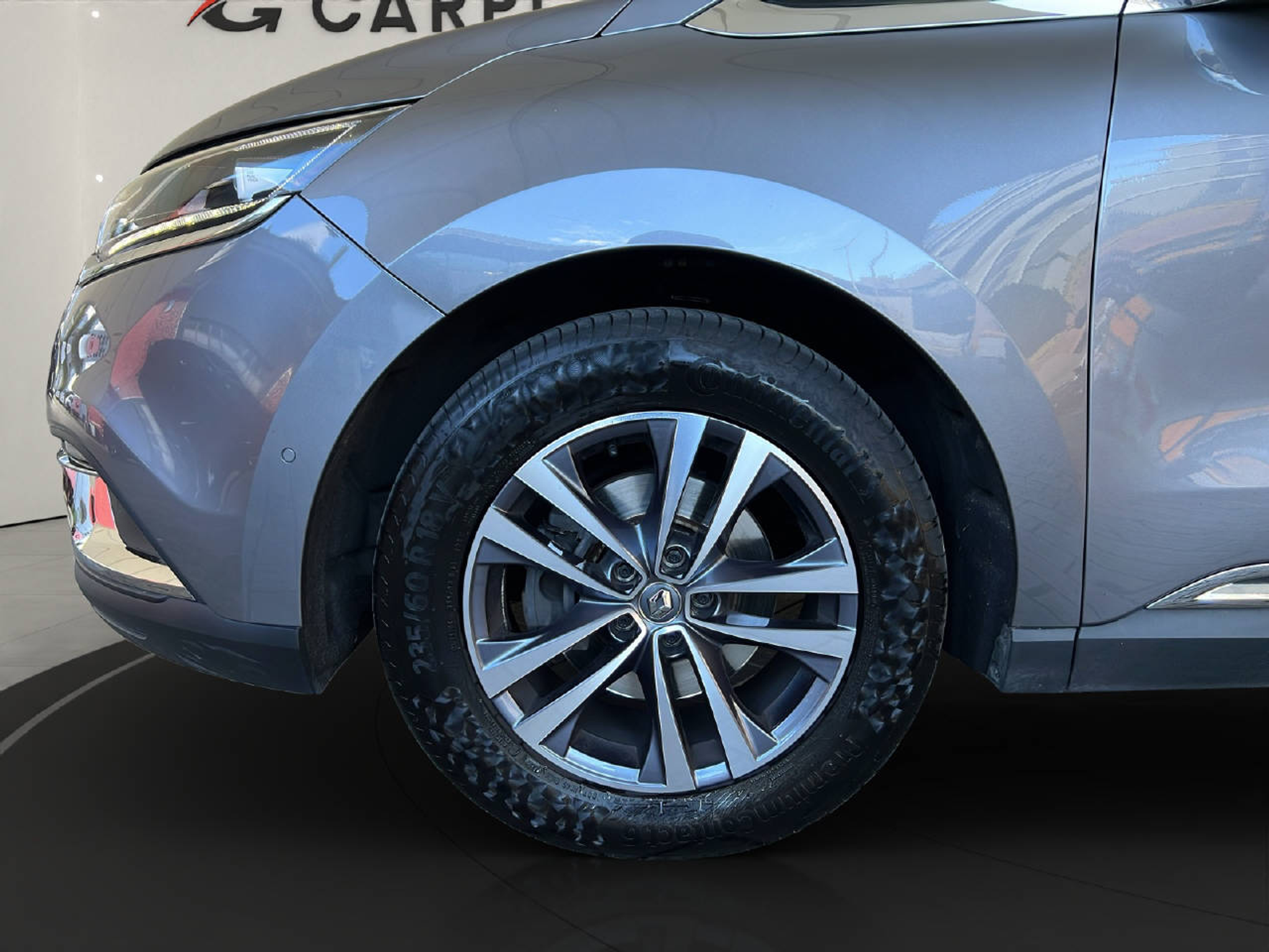 listing desktop thumbnail image 7