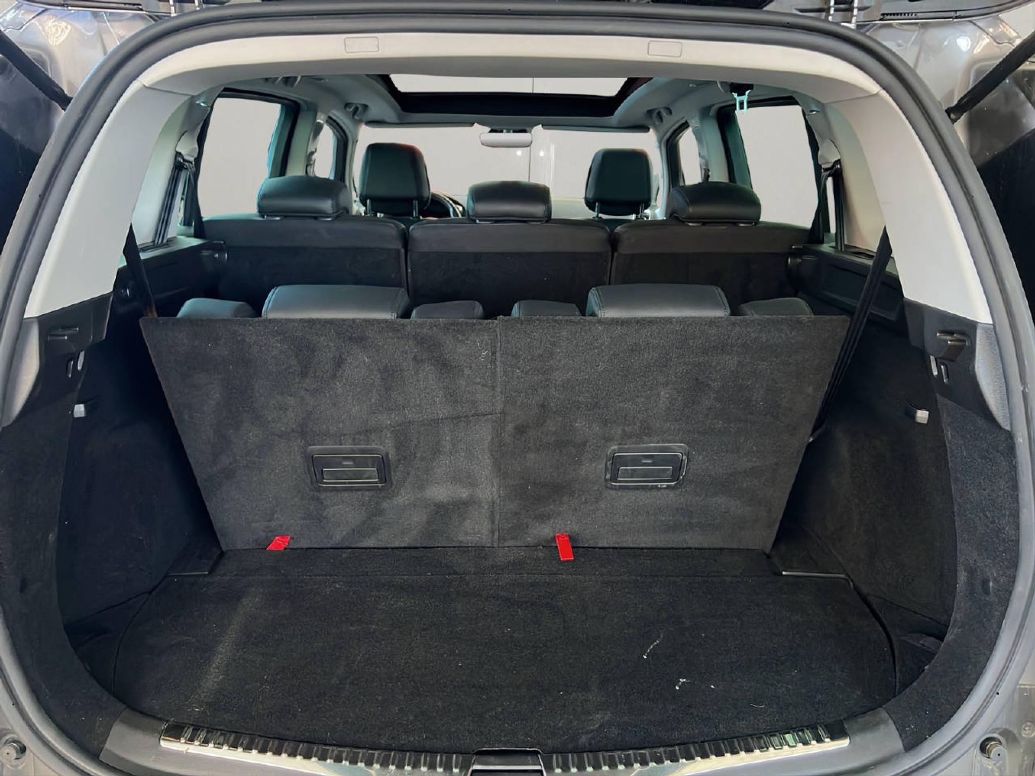 listing desktop thumbnail image 19