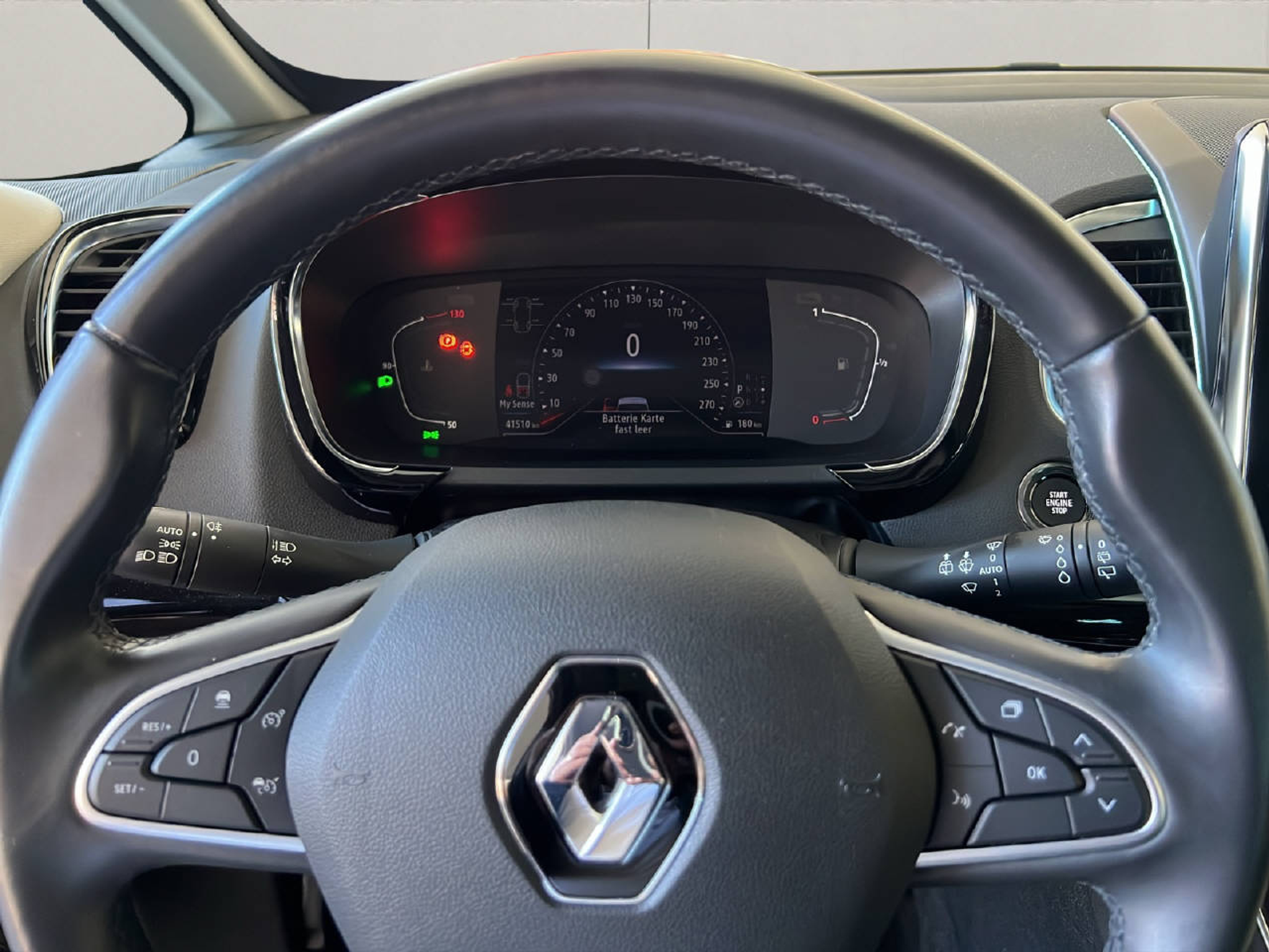 listing desktop thumbnail image 12