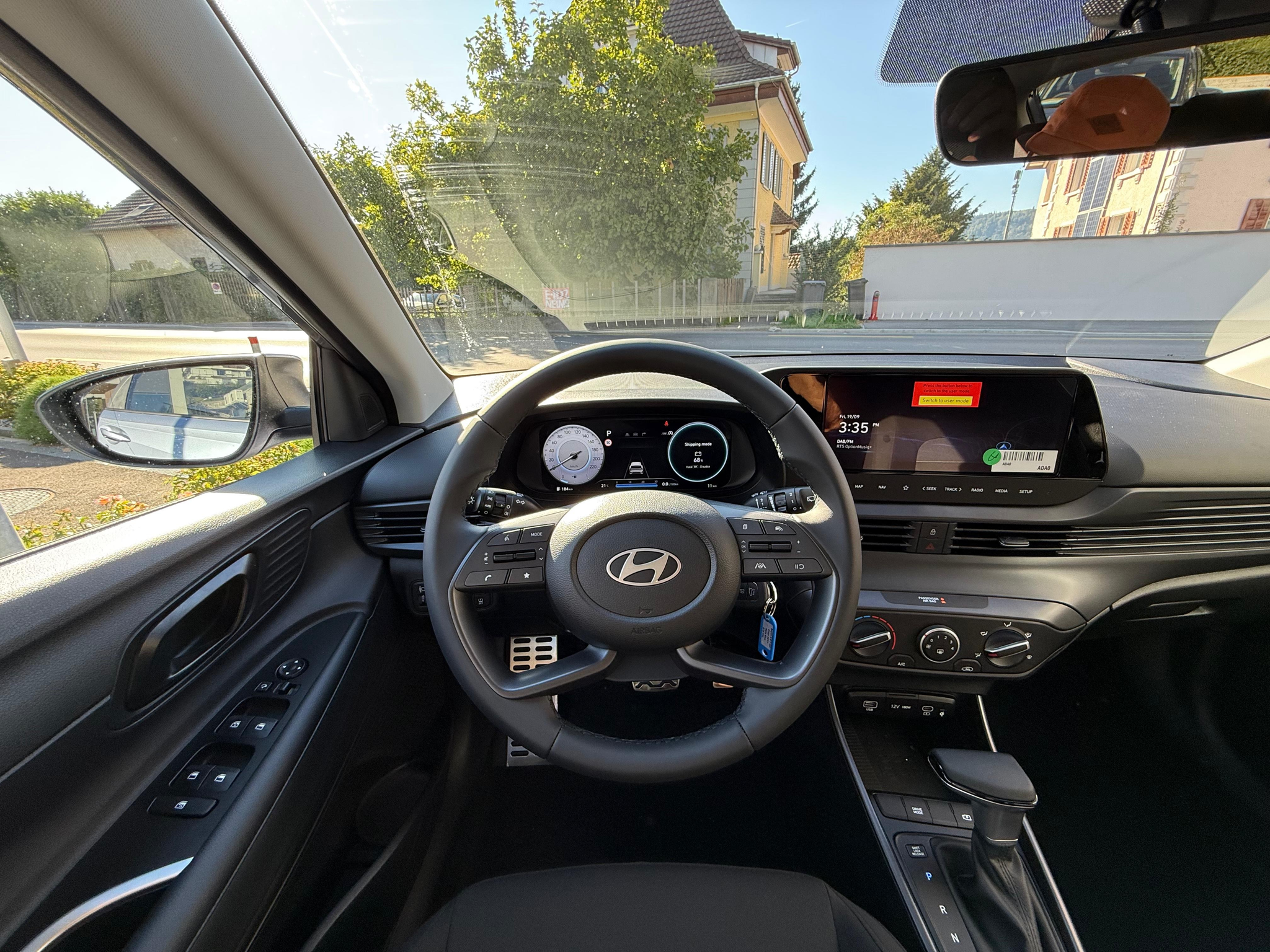 listing desktop thumbnail image 10