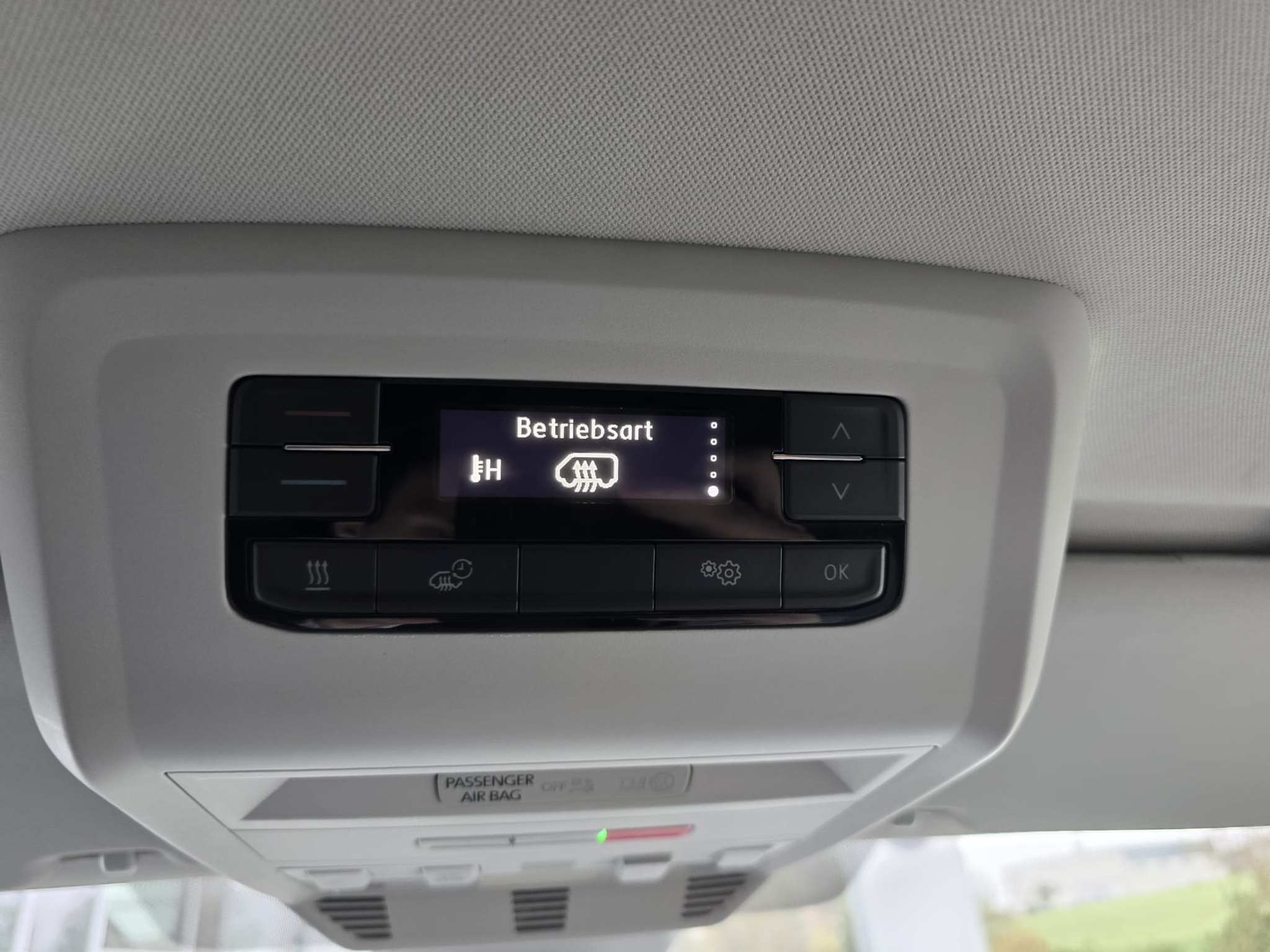 listing desktop thumbnail image 8