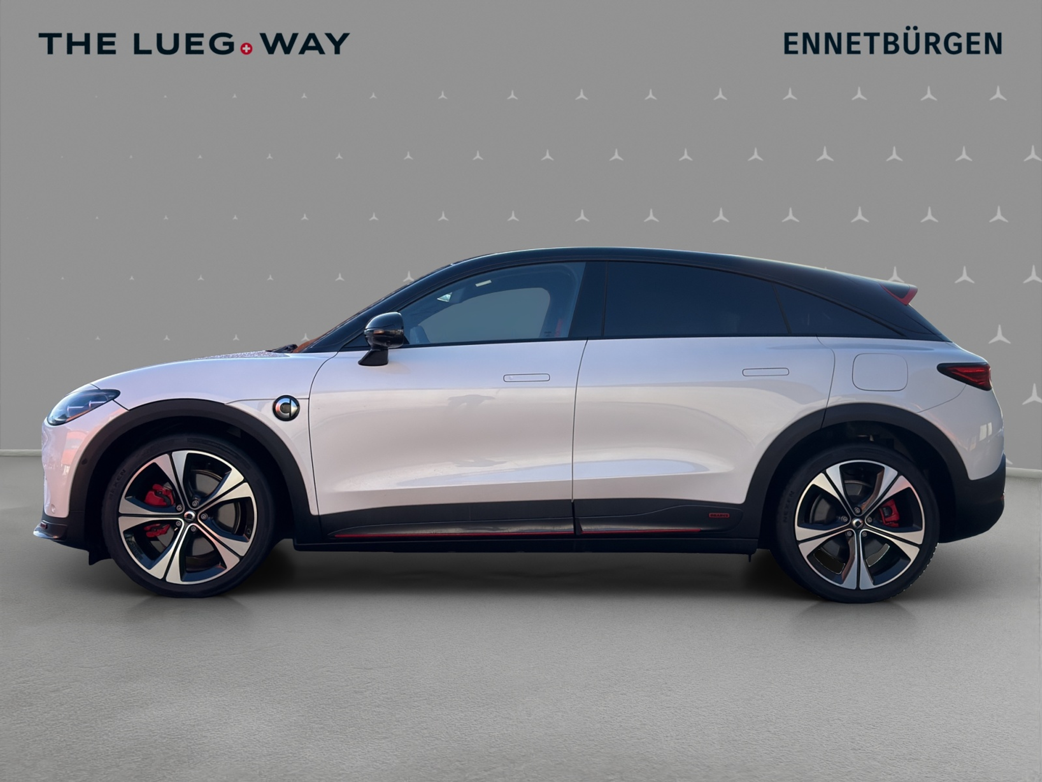 listing desktop thumbnail image 1