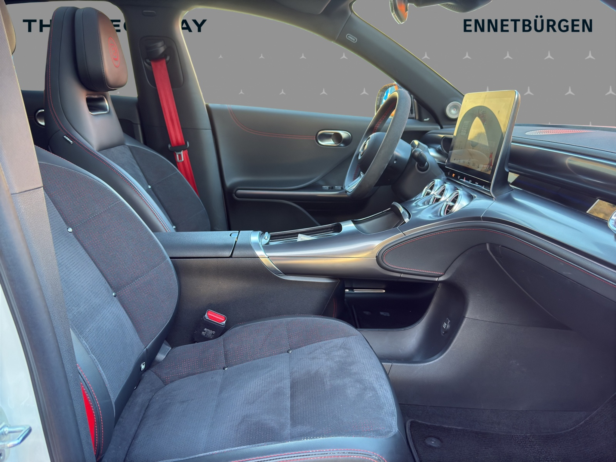 listing desktop thumbnail image 16