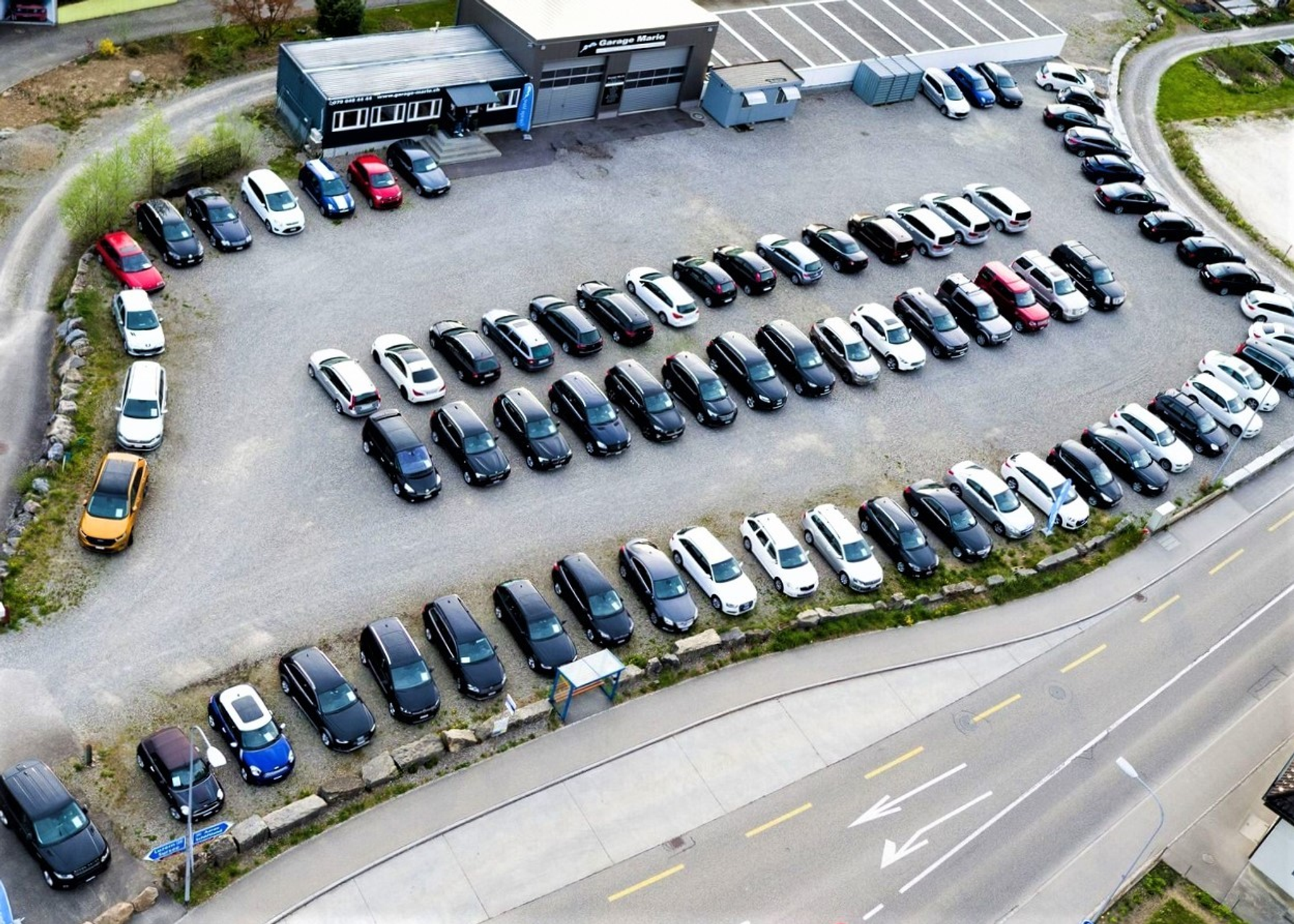 listing desktop thumbnail image 15