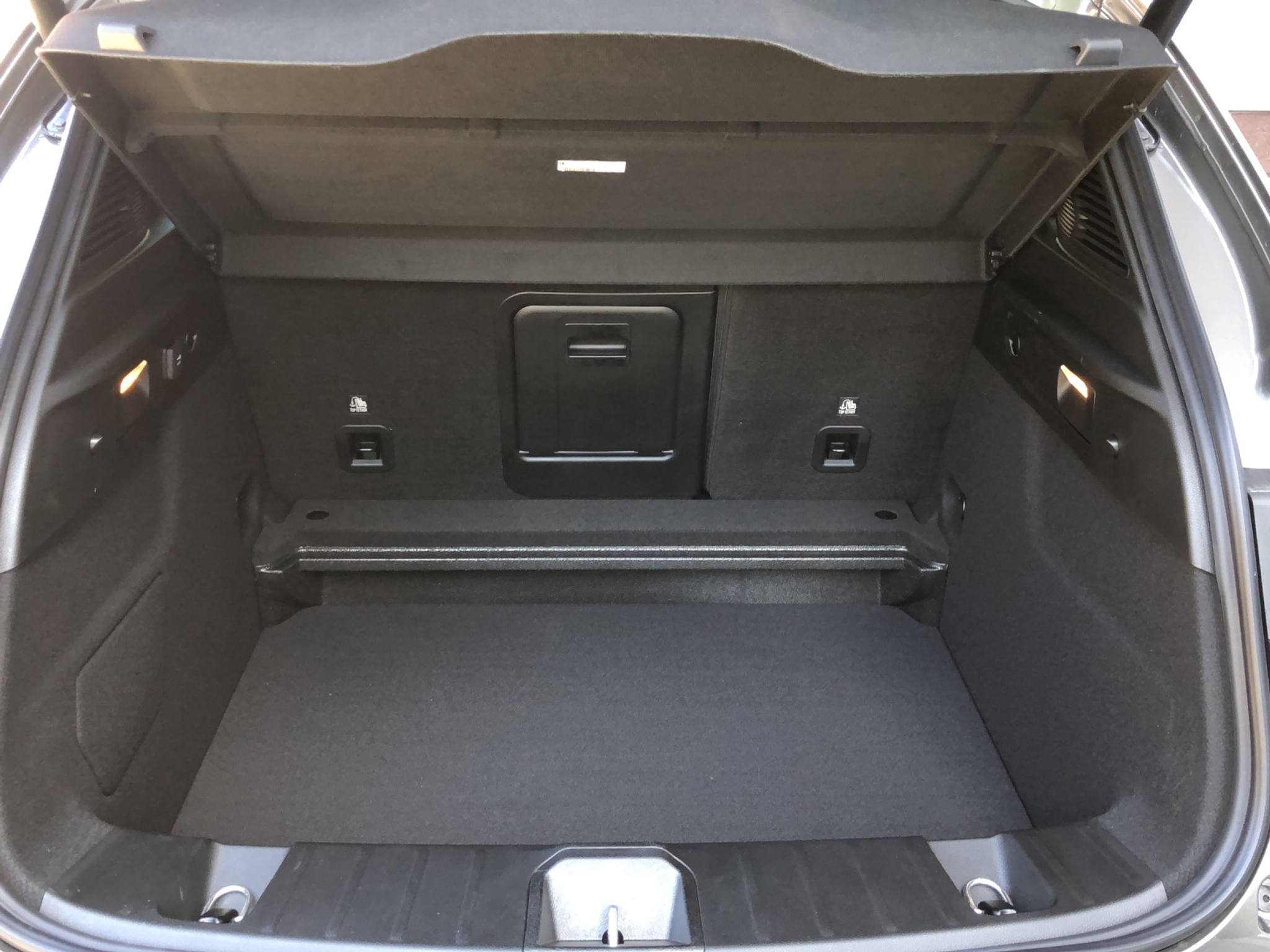 listing desktop thumbnail image 14