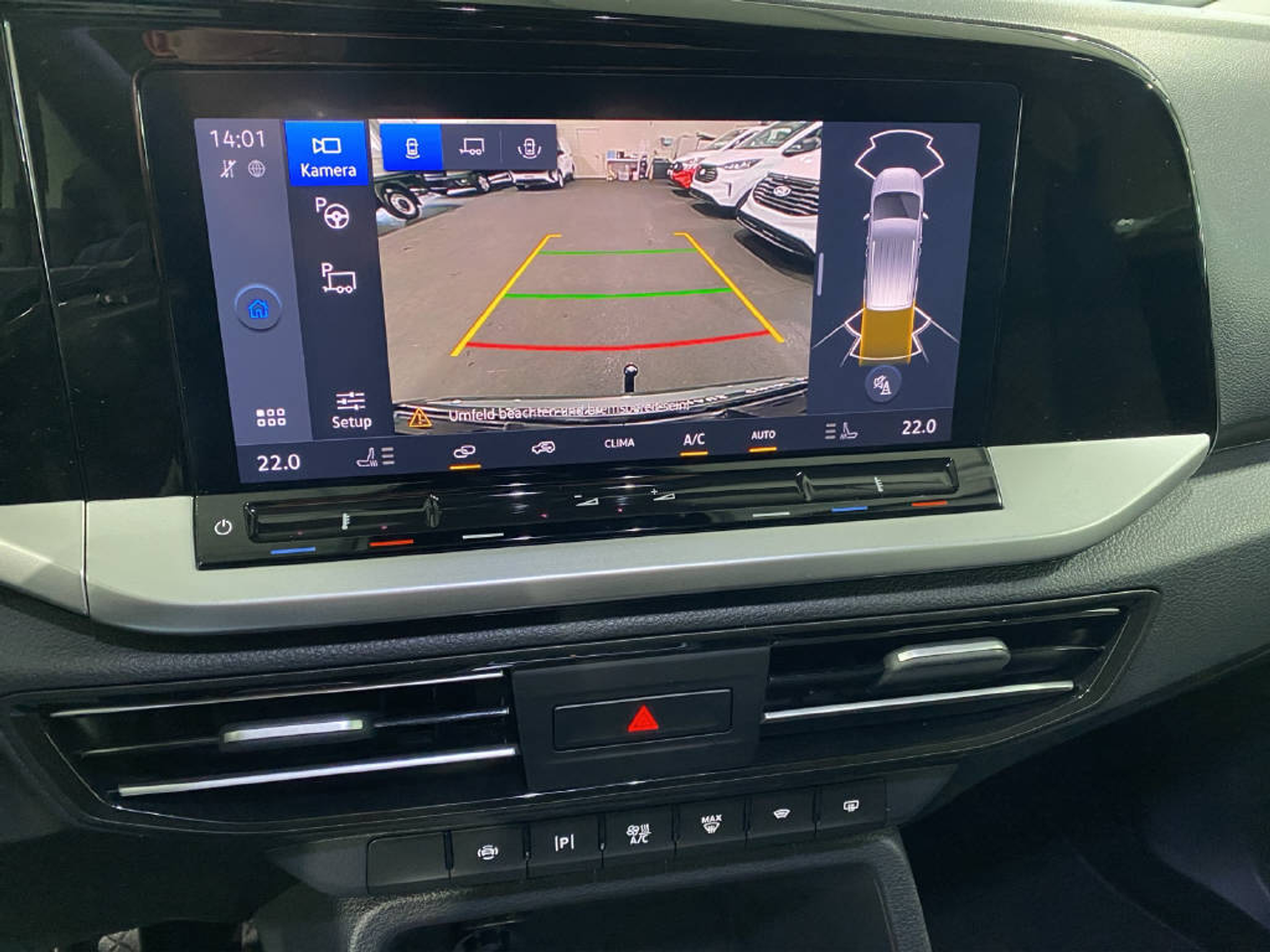 listing desktop thumbnail image 14