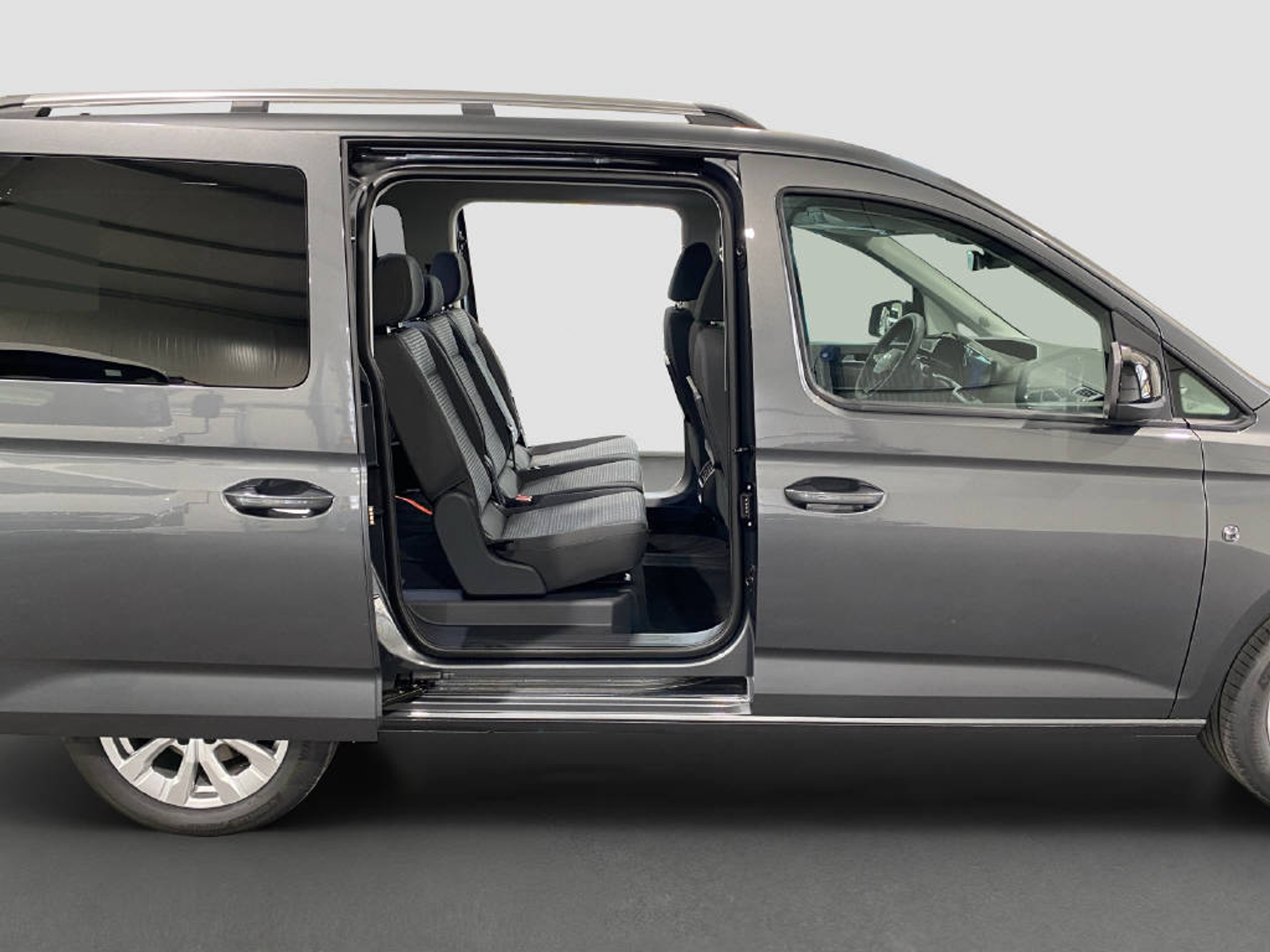 listing desktop thumbnail image 8