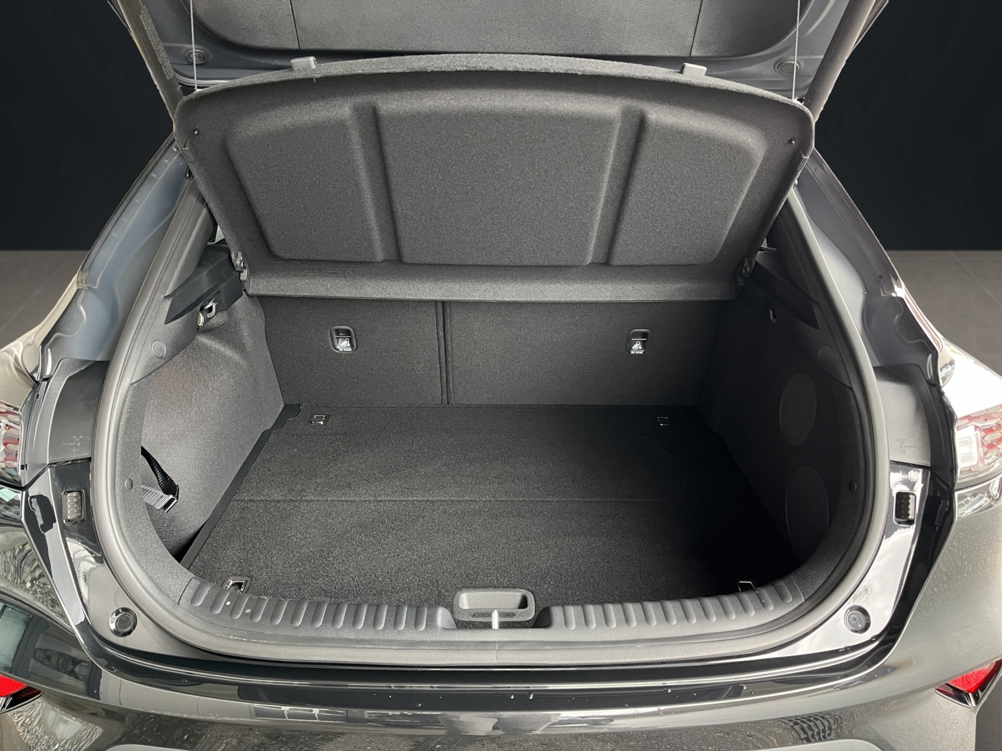 listing desktop thumbnail image 13