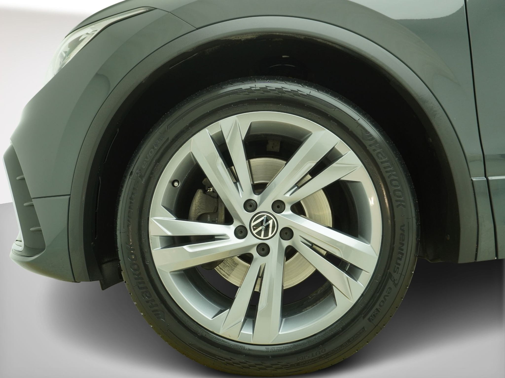 listing desktop thumbnail image 5