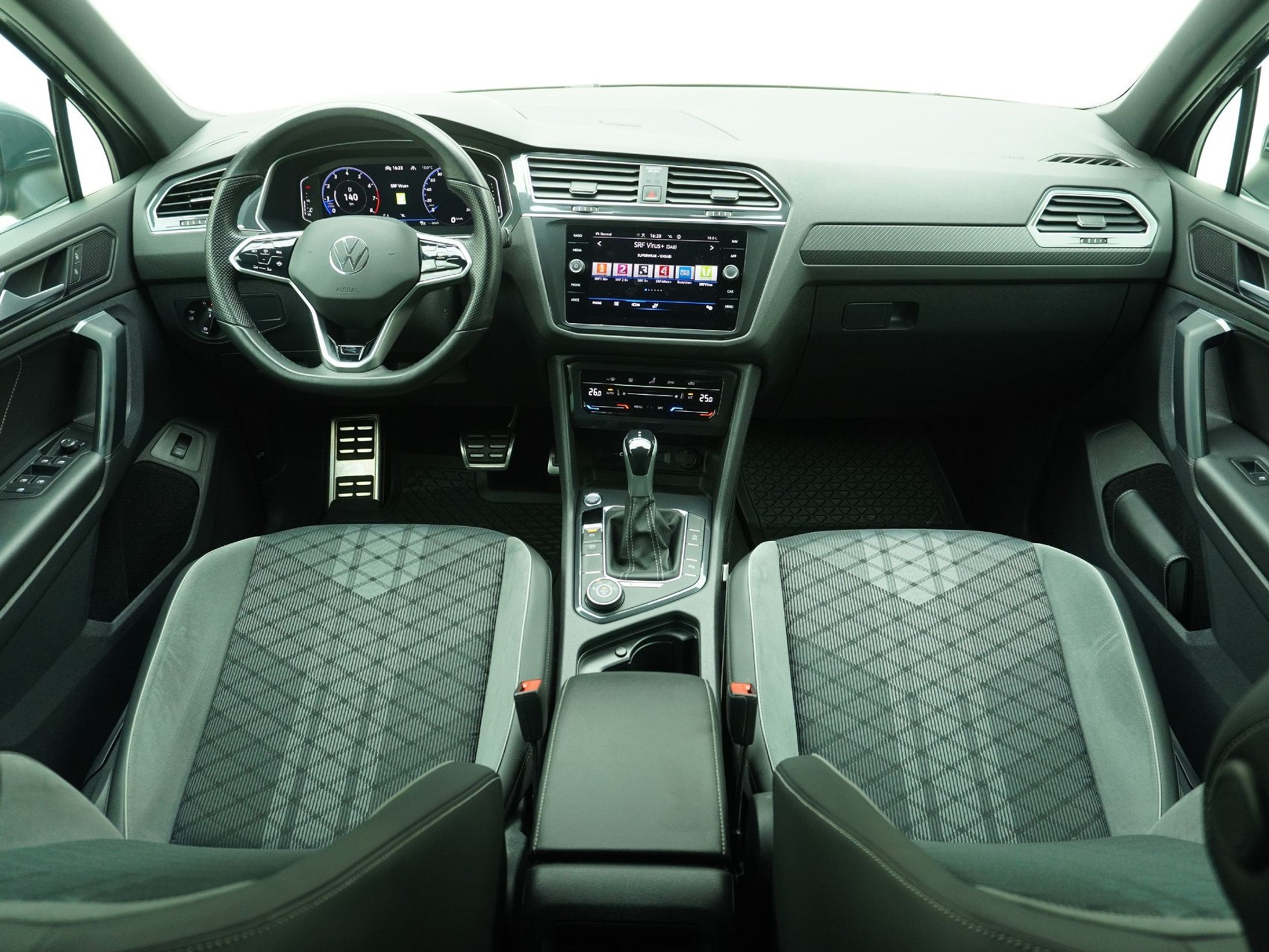 listing desktop thumbnail image 12