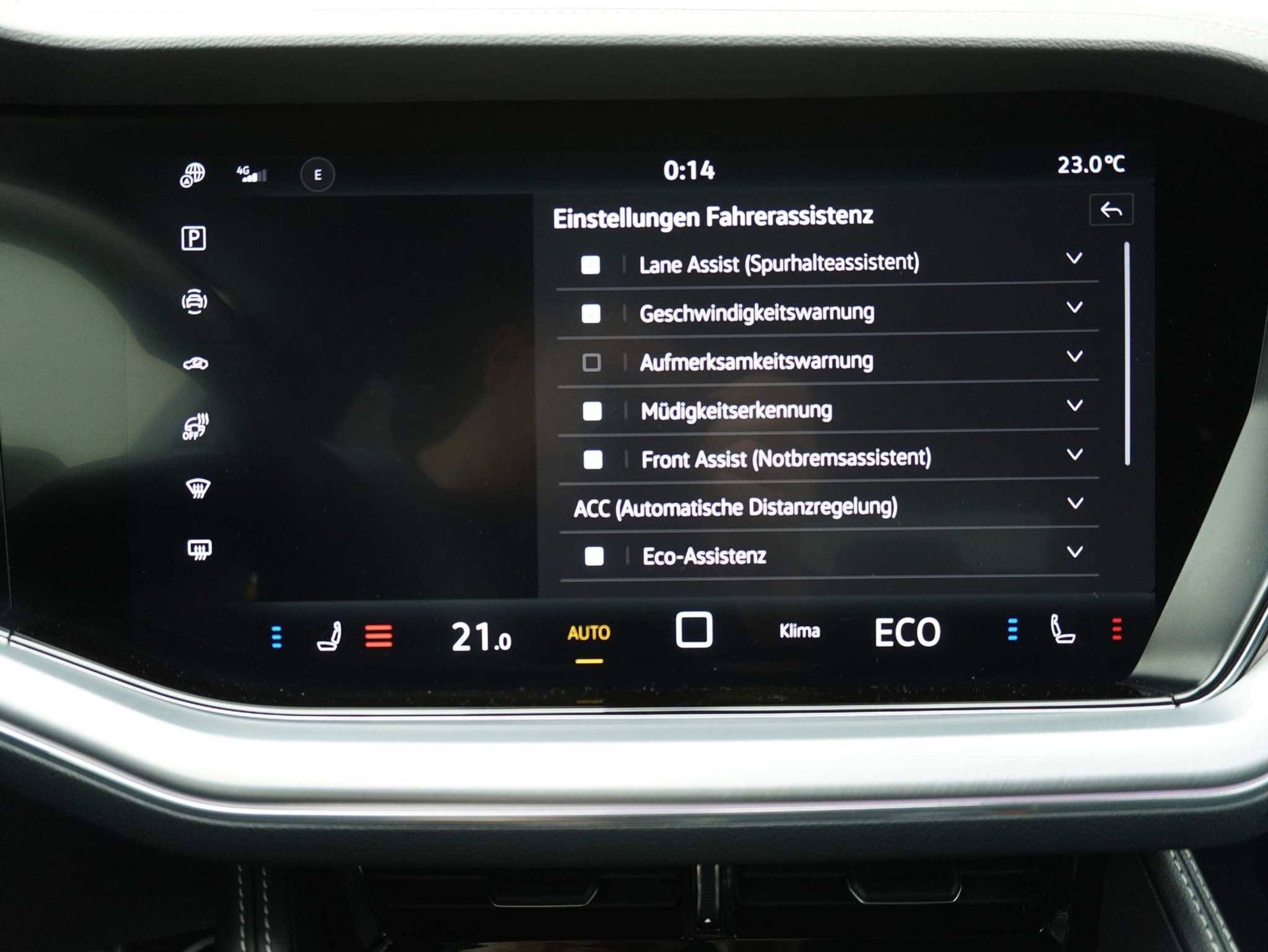 listing desktop thumbnail image 23