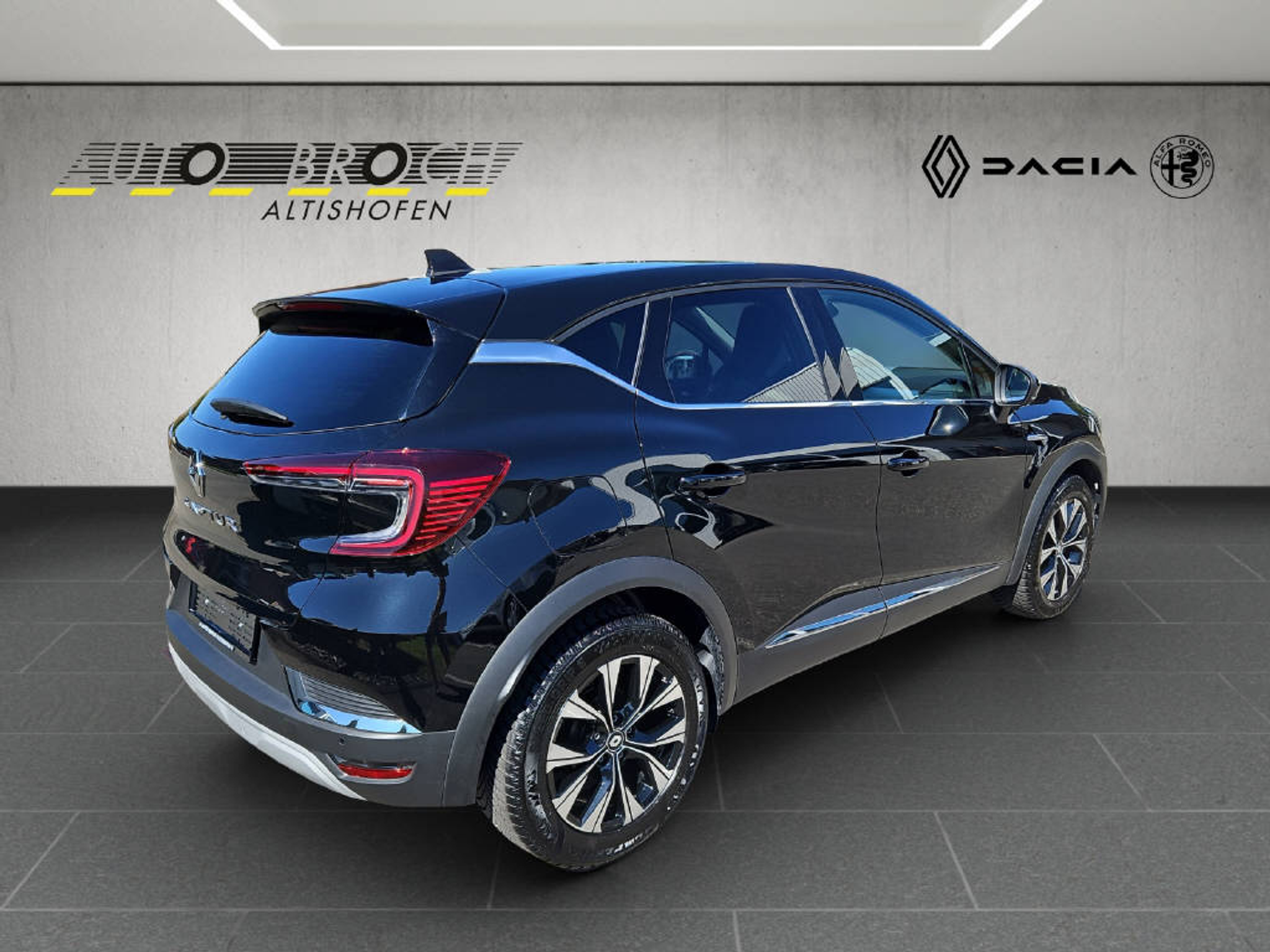 listing desktop thumbnail image 3