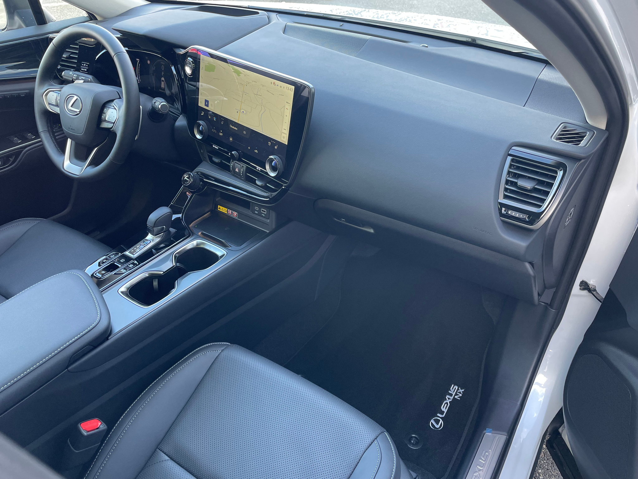 listing desktop thumbnail image 12