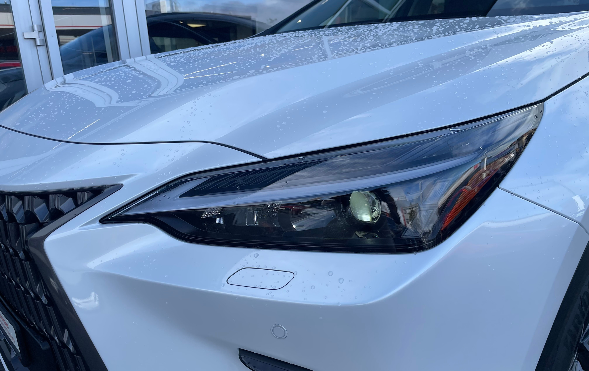 listing desktop thumbnail image 6