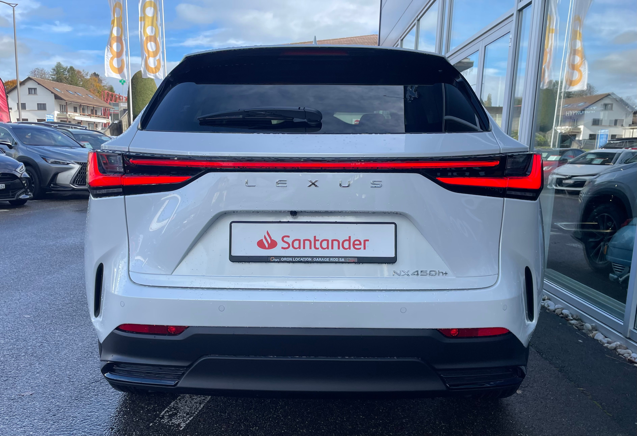 listing desktop thumbnail image 4