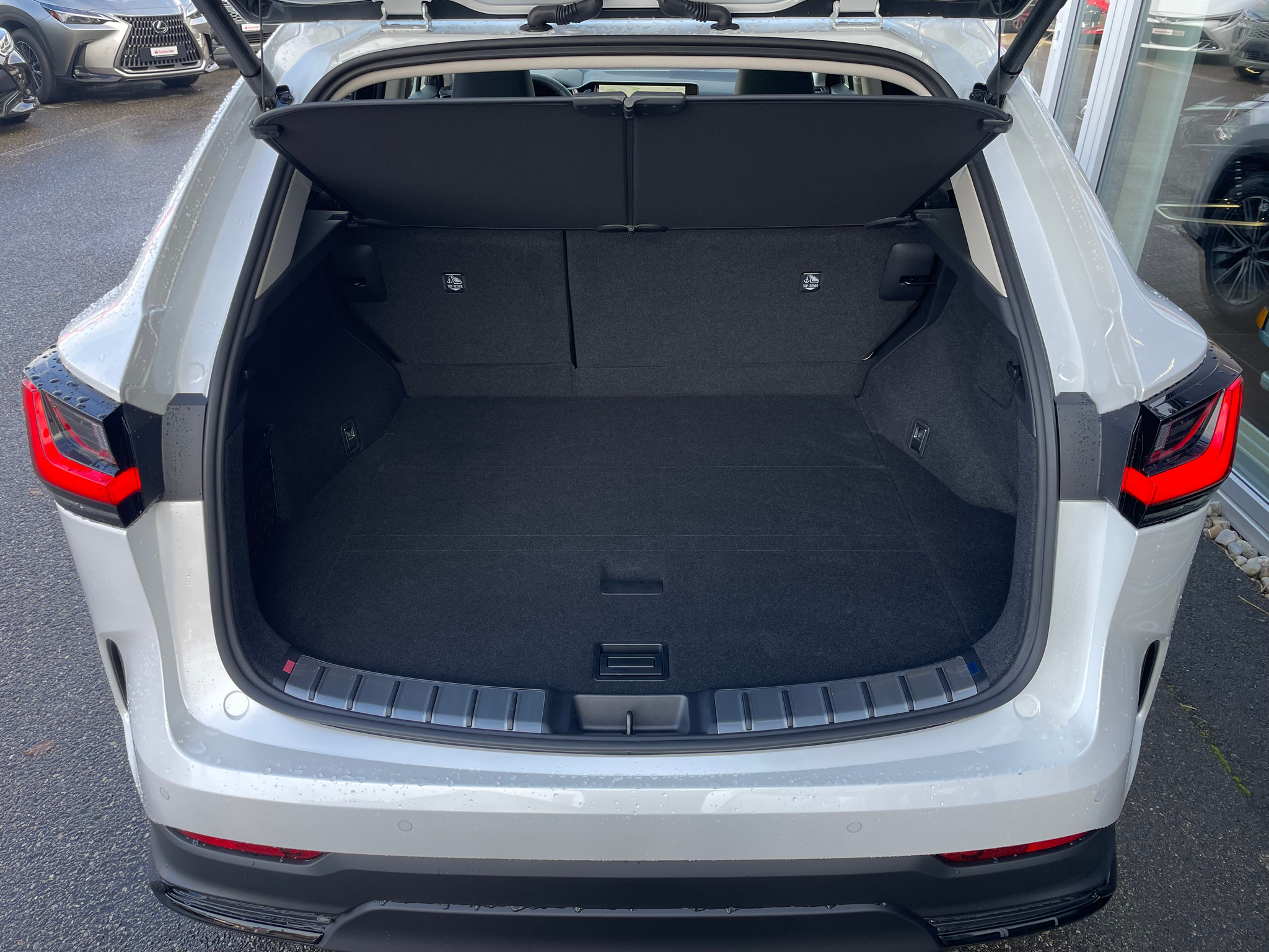 listing desktop thumbnail image 9