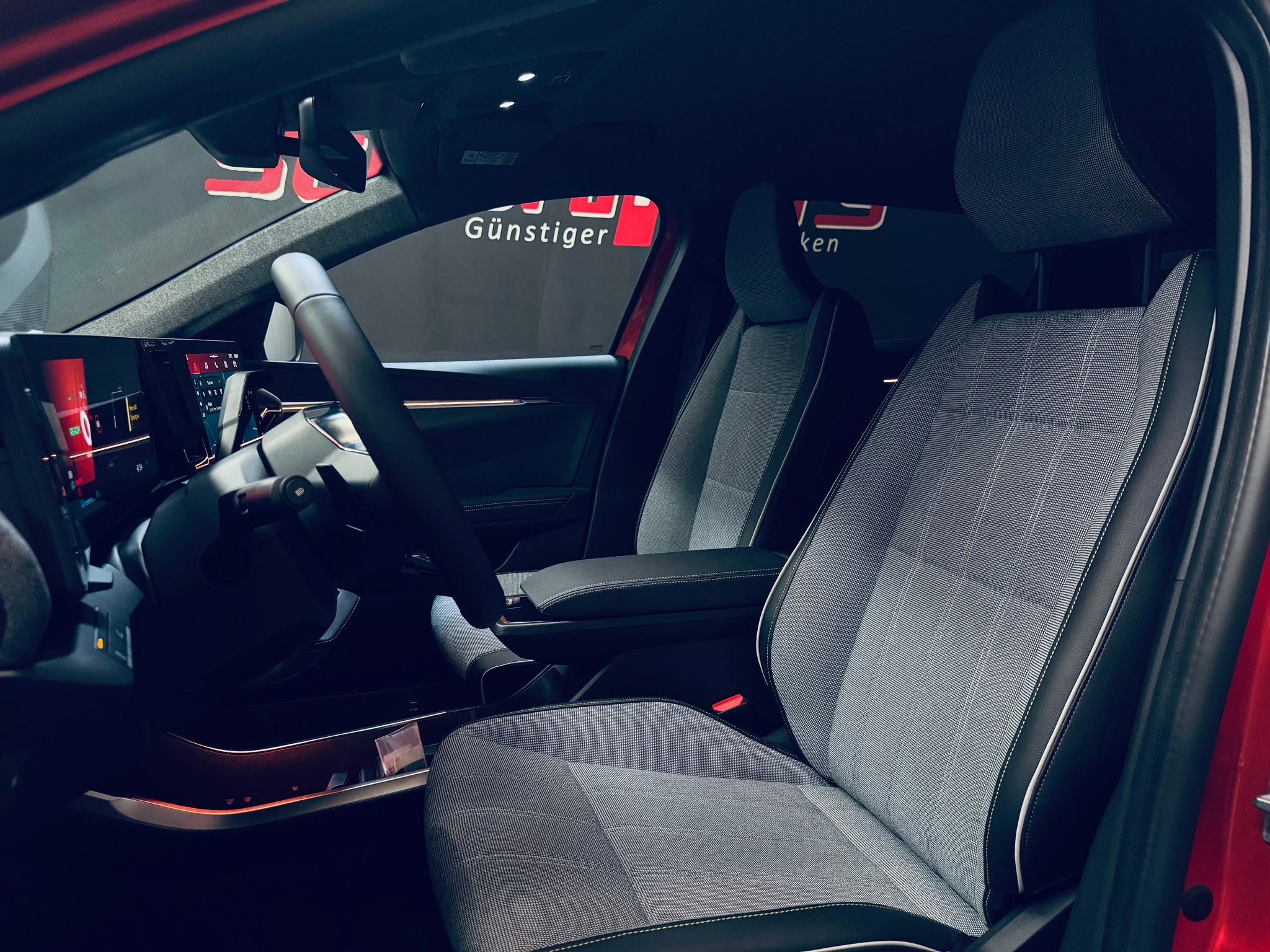 listing desktop thumbnail image 15