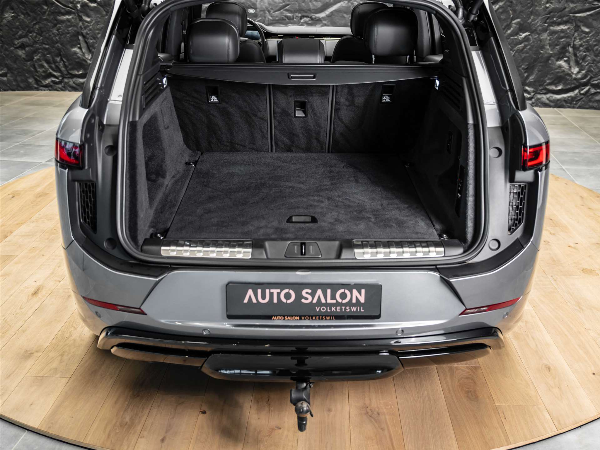 listing desktop thumbnail image 59