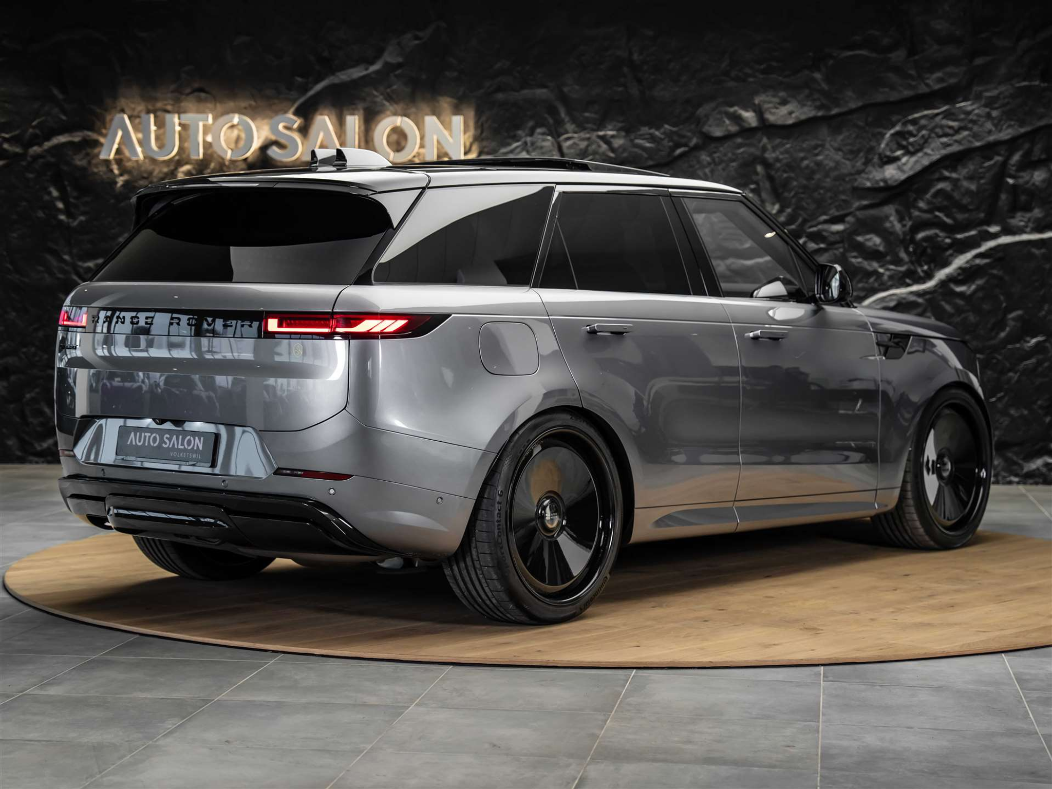 listing desktop thumbnail image 4