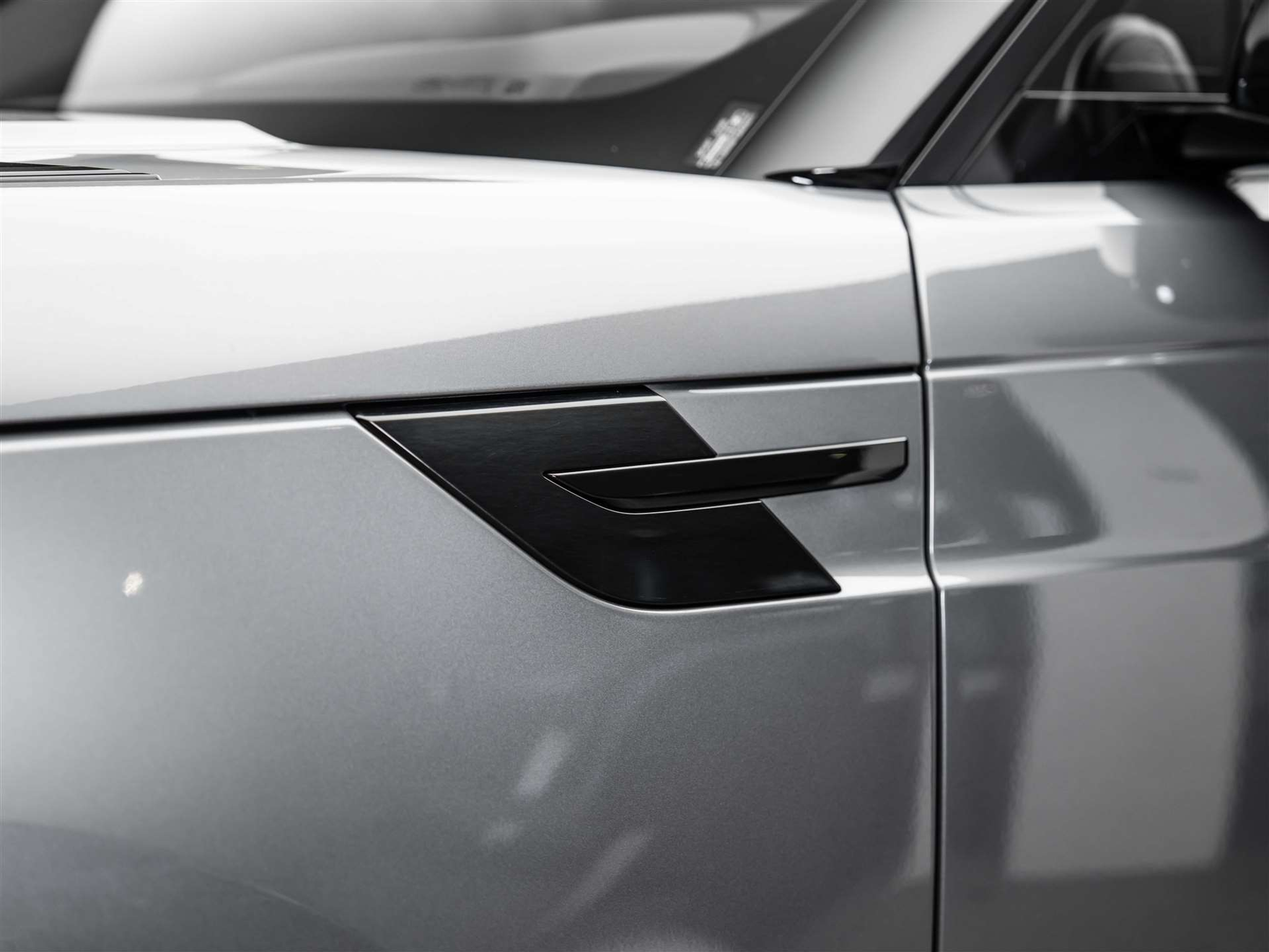 listing desktop thumbnail image 21