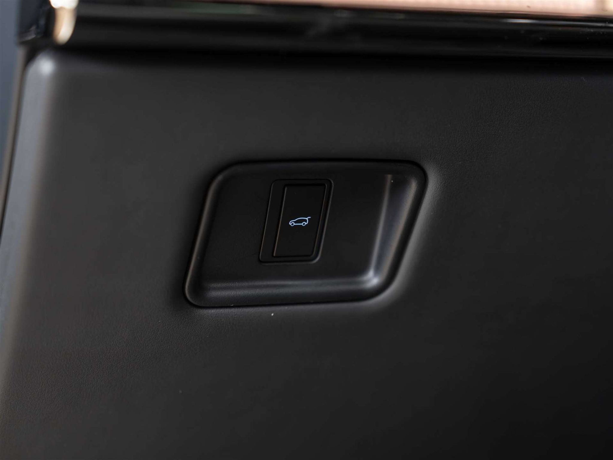 listing desktop thumbnail image 33