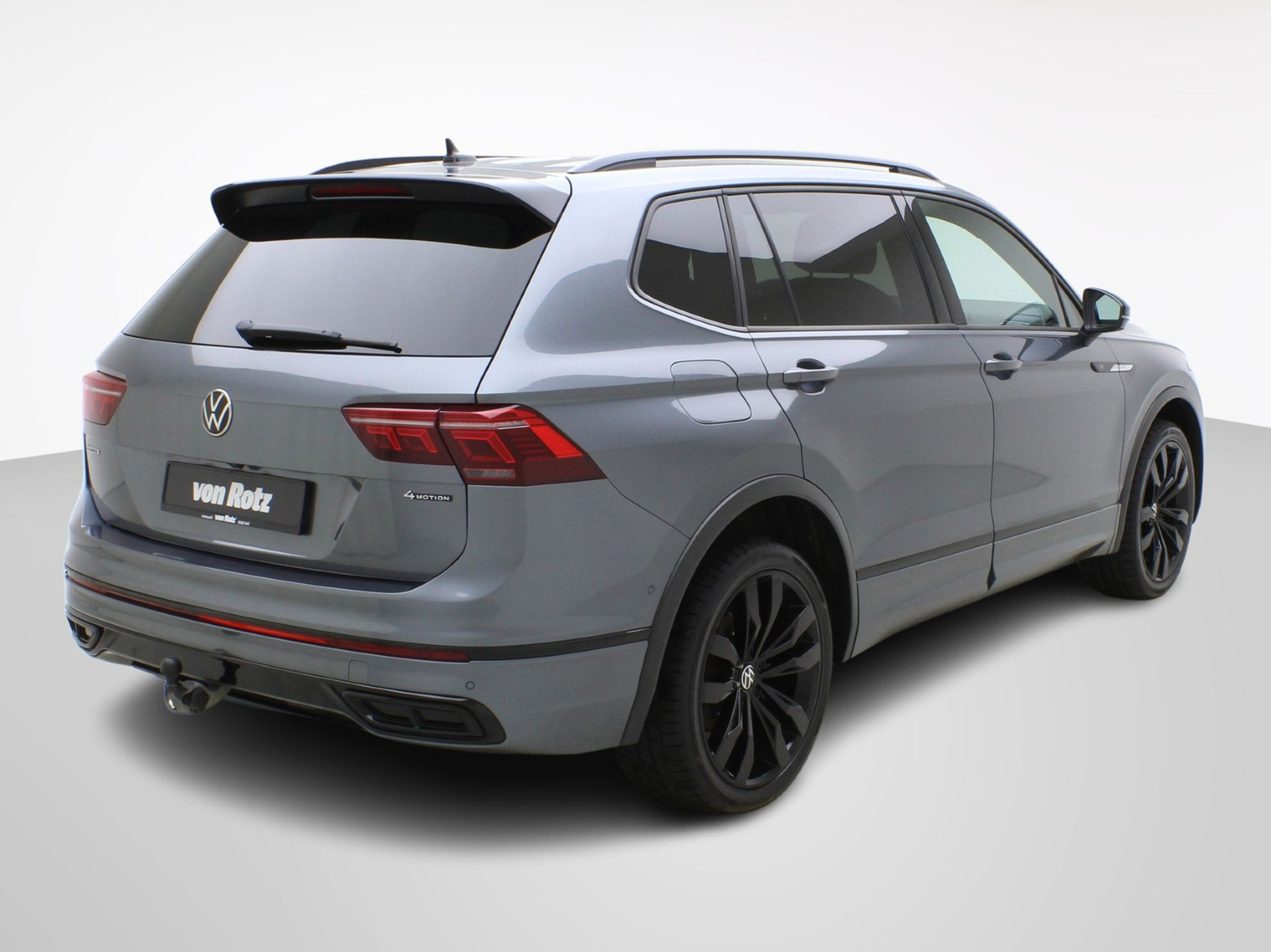 listing desktop thumbnail image 3