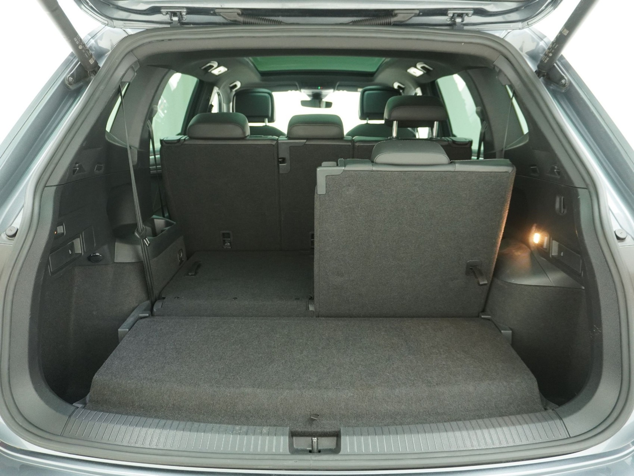 listing desktop thumbnail image 13